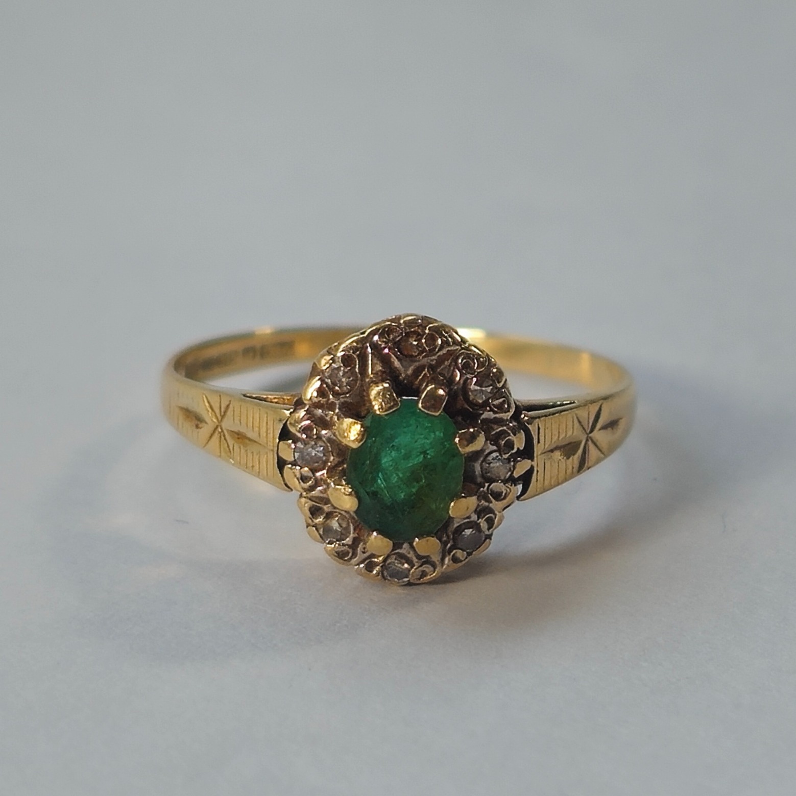 Product photo for 9ct Gold Green Stone & Diamond Flower Style Ring Size L