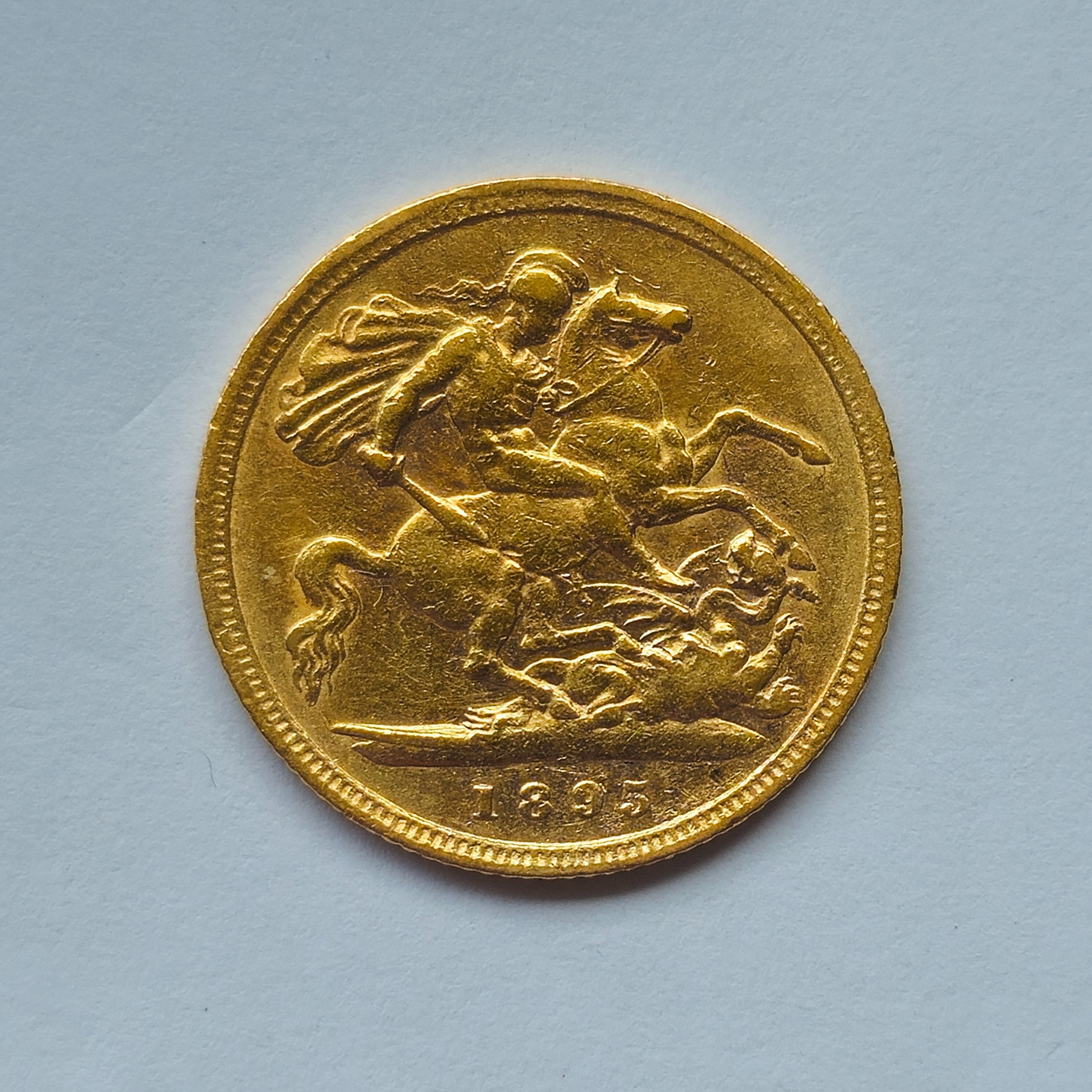 Product photo for 22ct Gold 1895 Victoria Old Head and St. George & The Dragon Half Sovereign