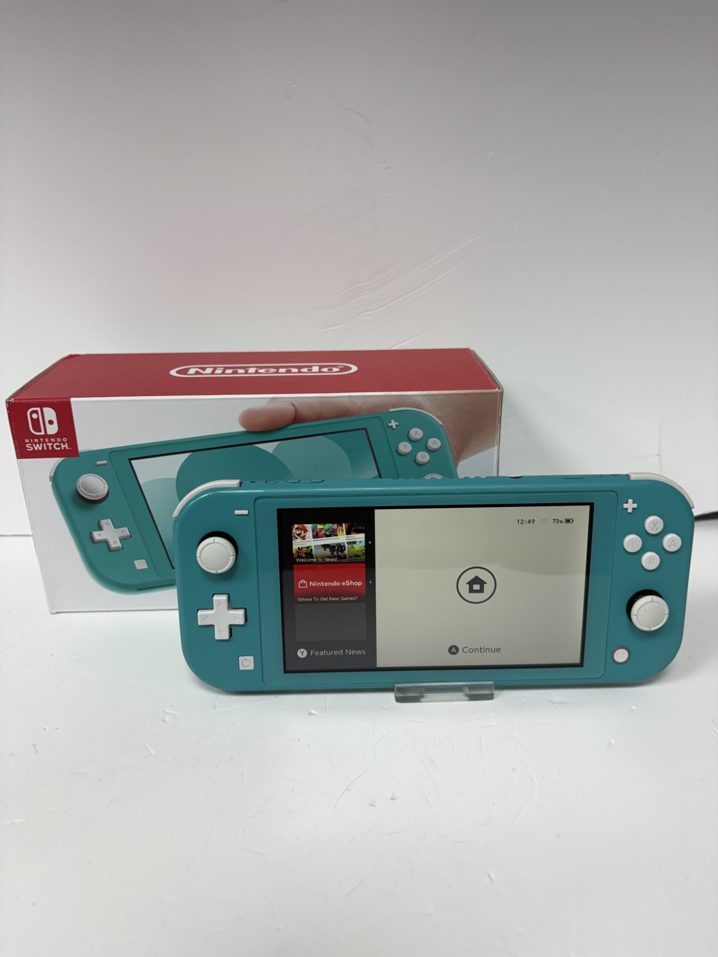 Product photo for NINTENDO nintendo switch lite 32gb green boxed