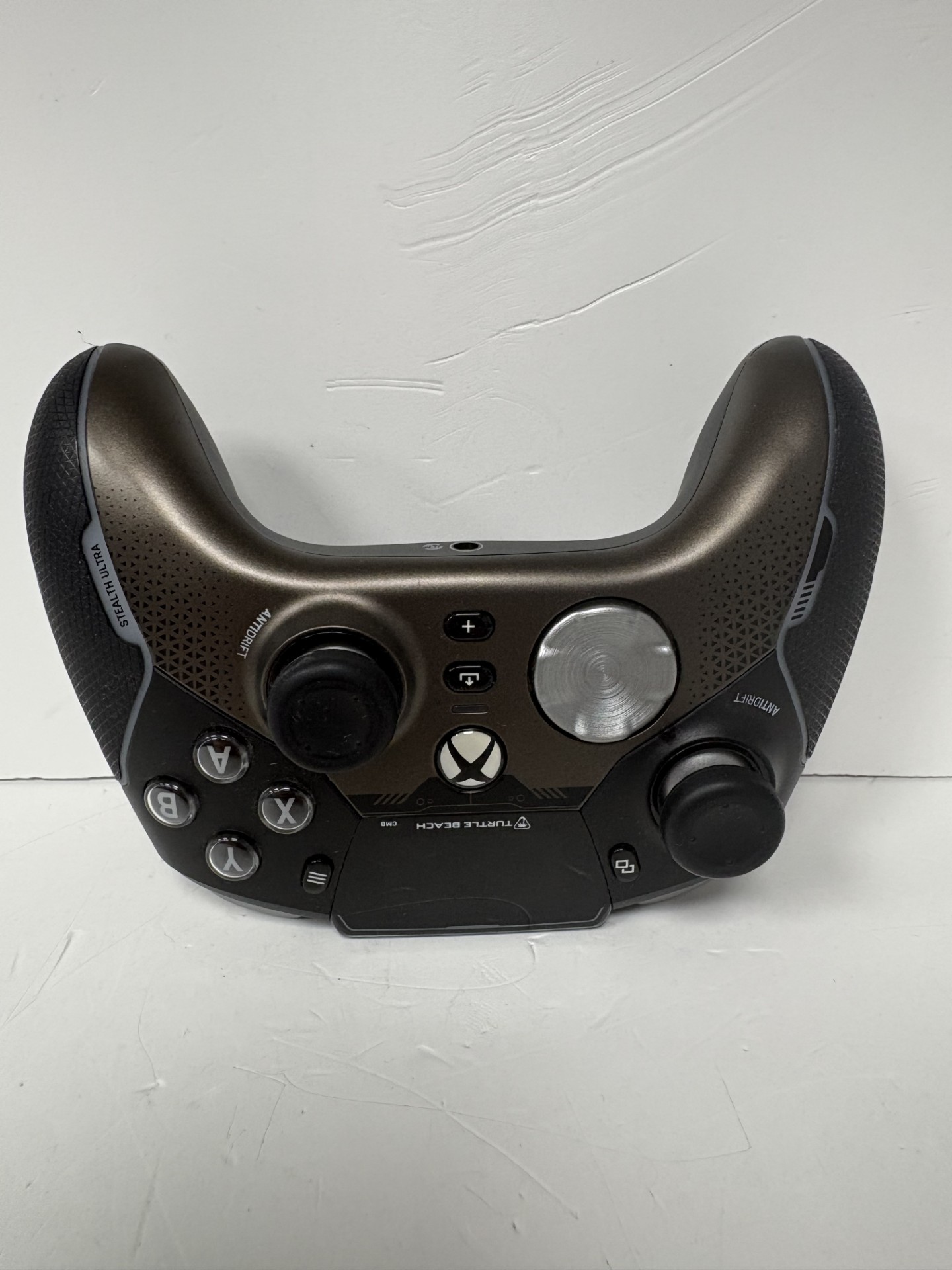 Product photo for turtle beach stealth ultra controller unboxed in case