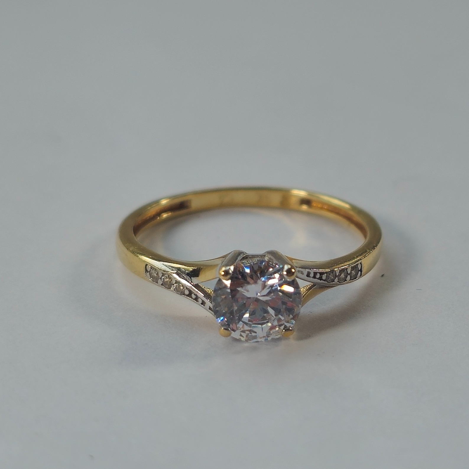 Product photo for 9ct Gold *CZ* Engagement Style Ring Size M