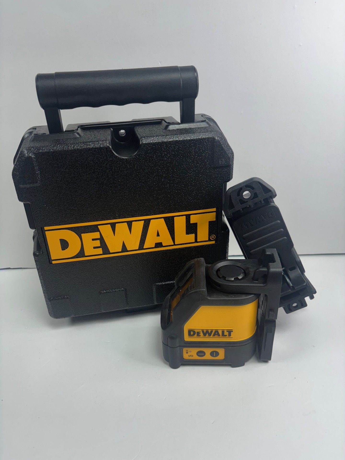 Product photo for DEWALT LASER LEVEL BOXED