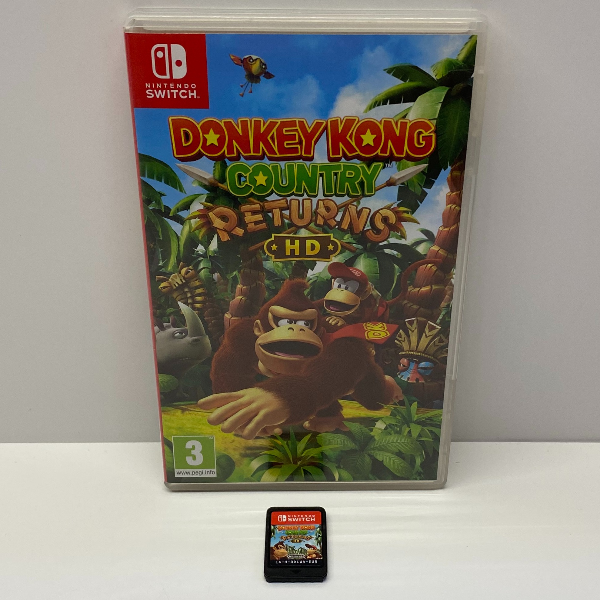 Product photo for Donkey Kong Country Returns HD for Nintendo Switch