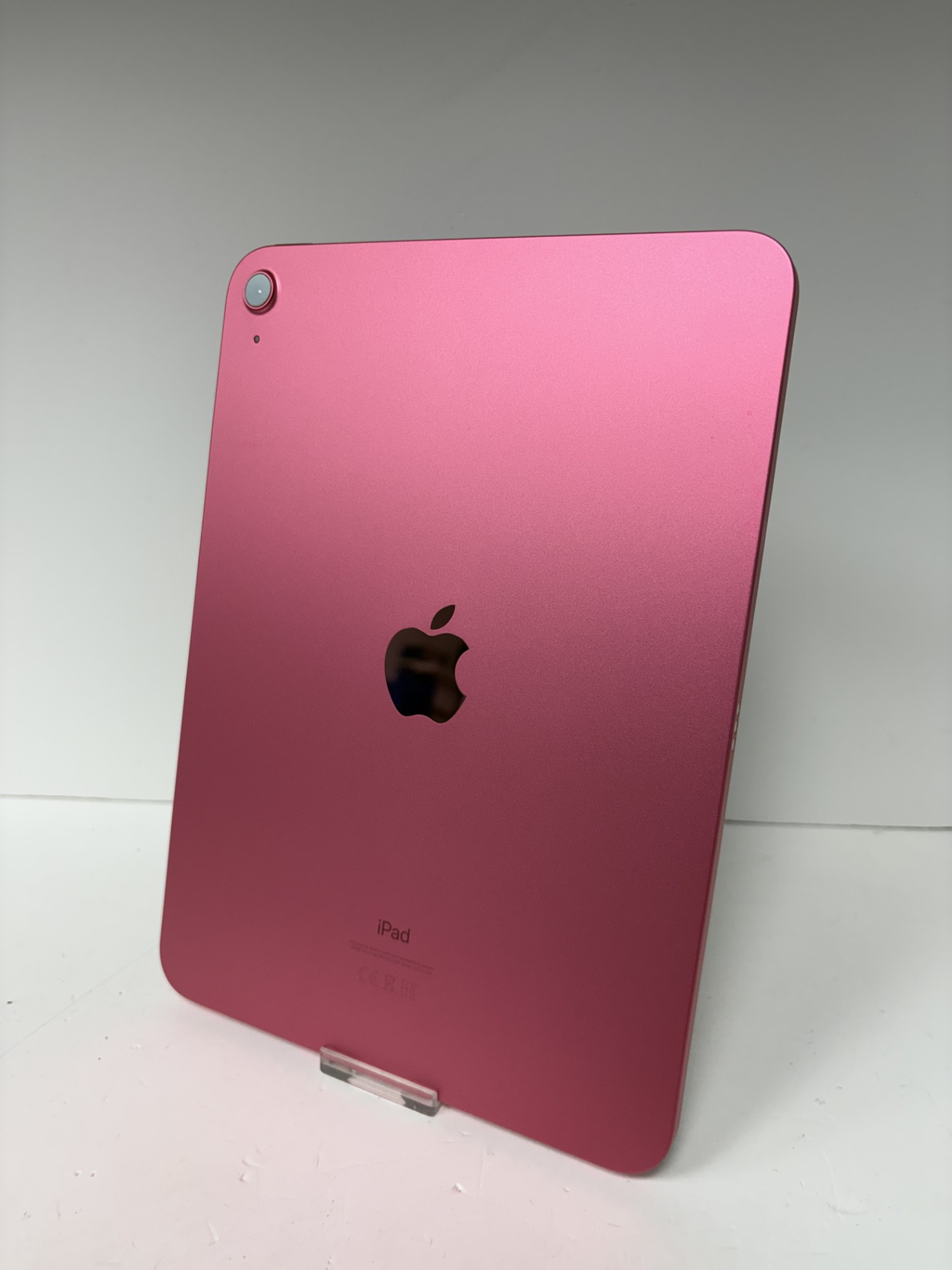 Product photo for APPLE ipad 10th gen 64gb pink wifi only unboxed