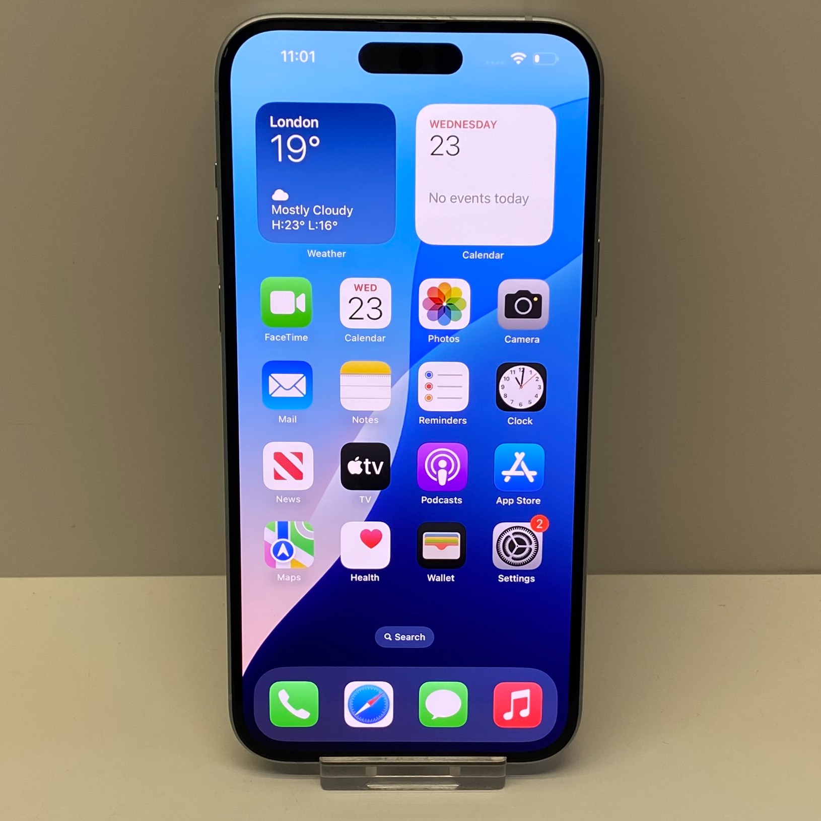 Product photo for Apple iPhone 15 Plus Unlocked Model A3094 128GB in Blue