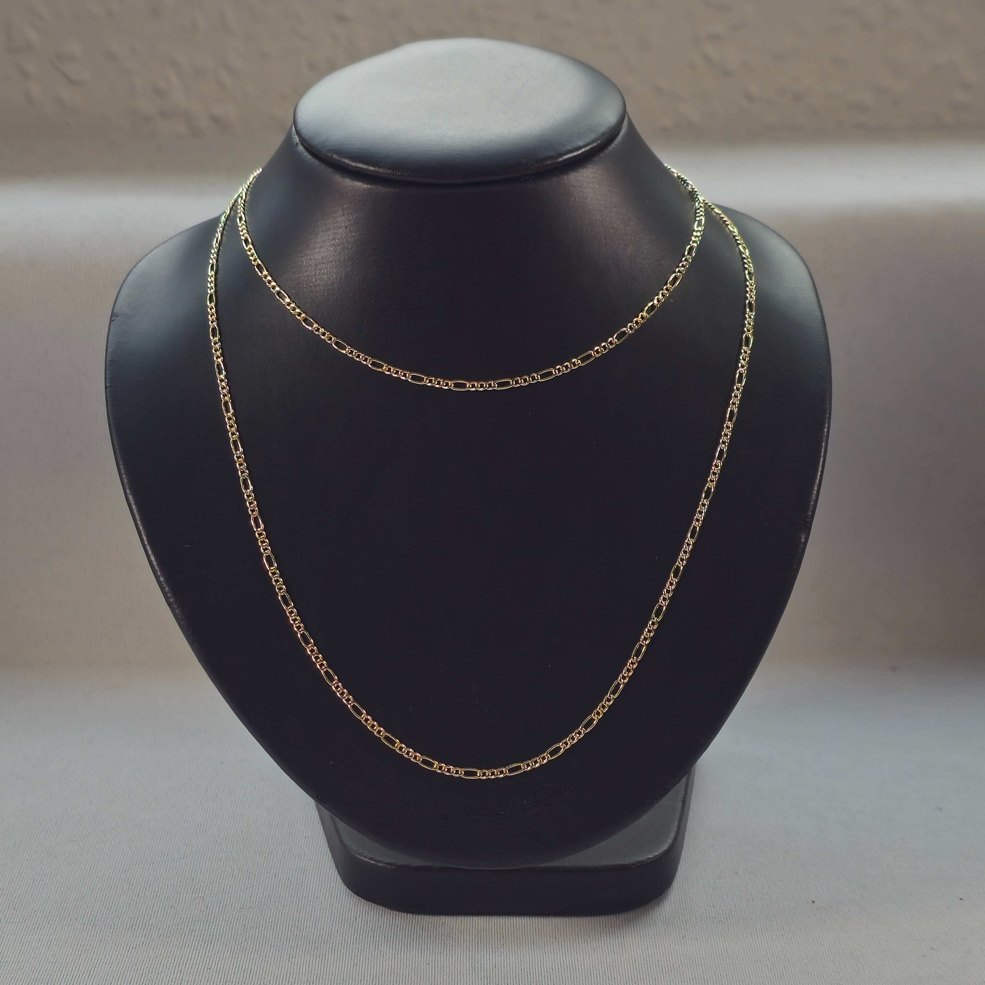Product photo for 9ct Gold Hollow Figaro Chain 30.11