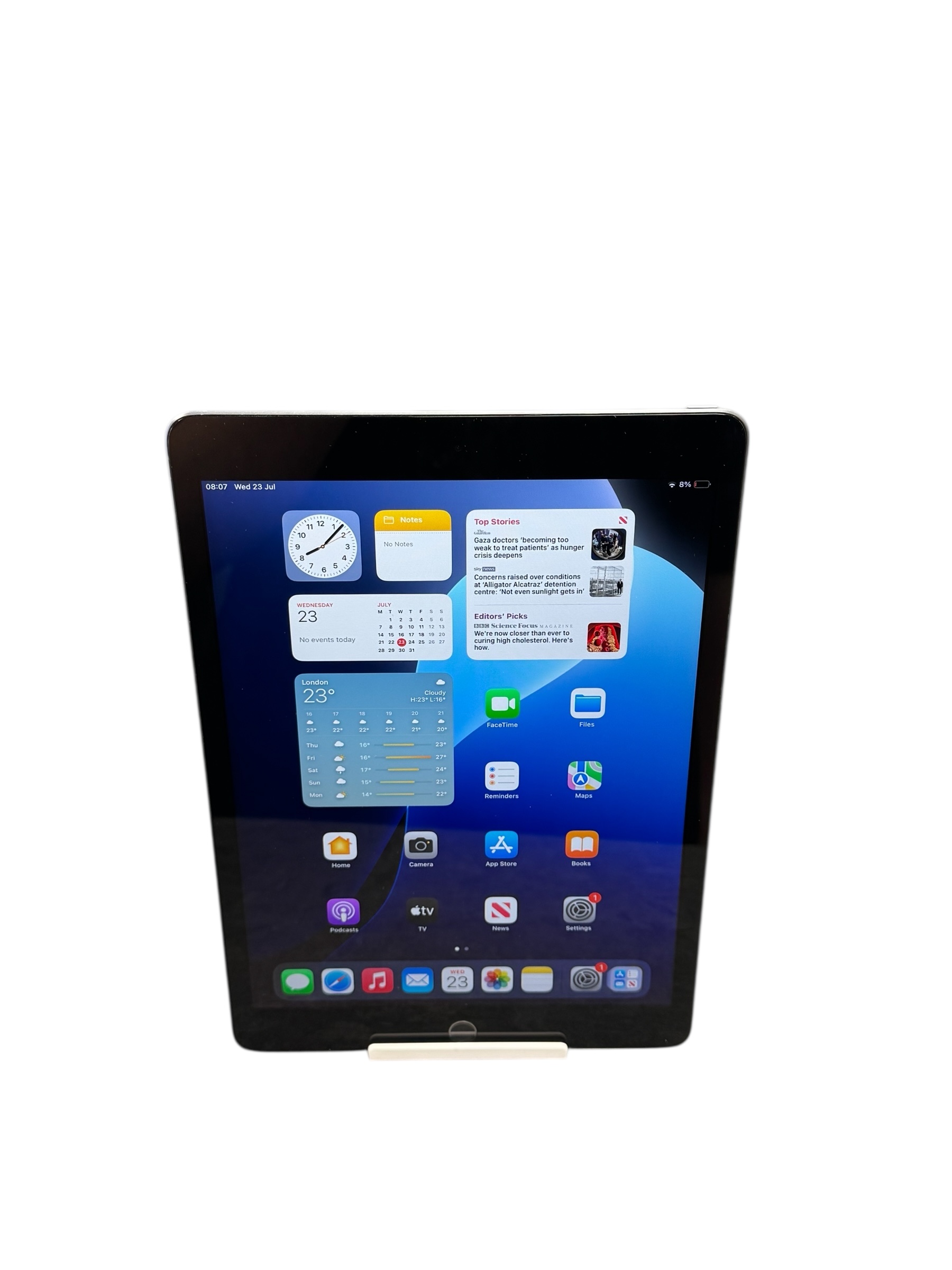 Product photo for Apple iPad 9th Gen (WIFI) 64GB Space Grey (A2602)