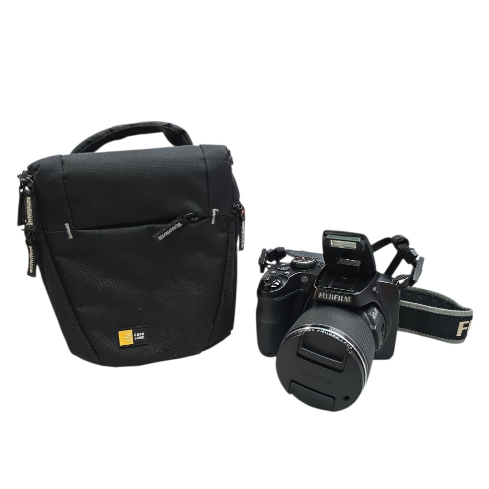 Product photo for Fujifilm Finepix s8200