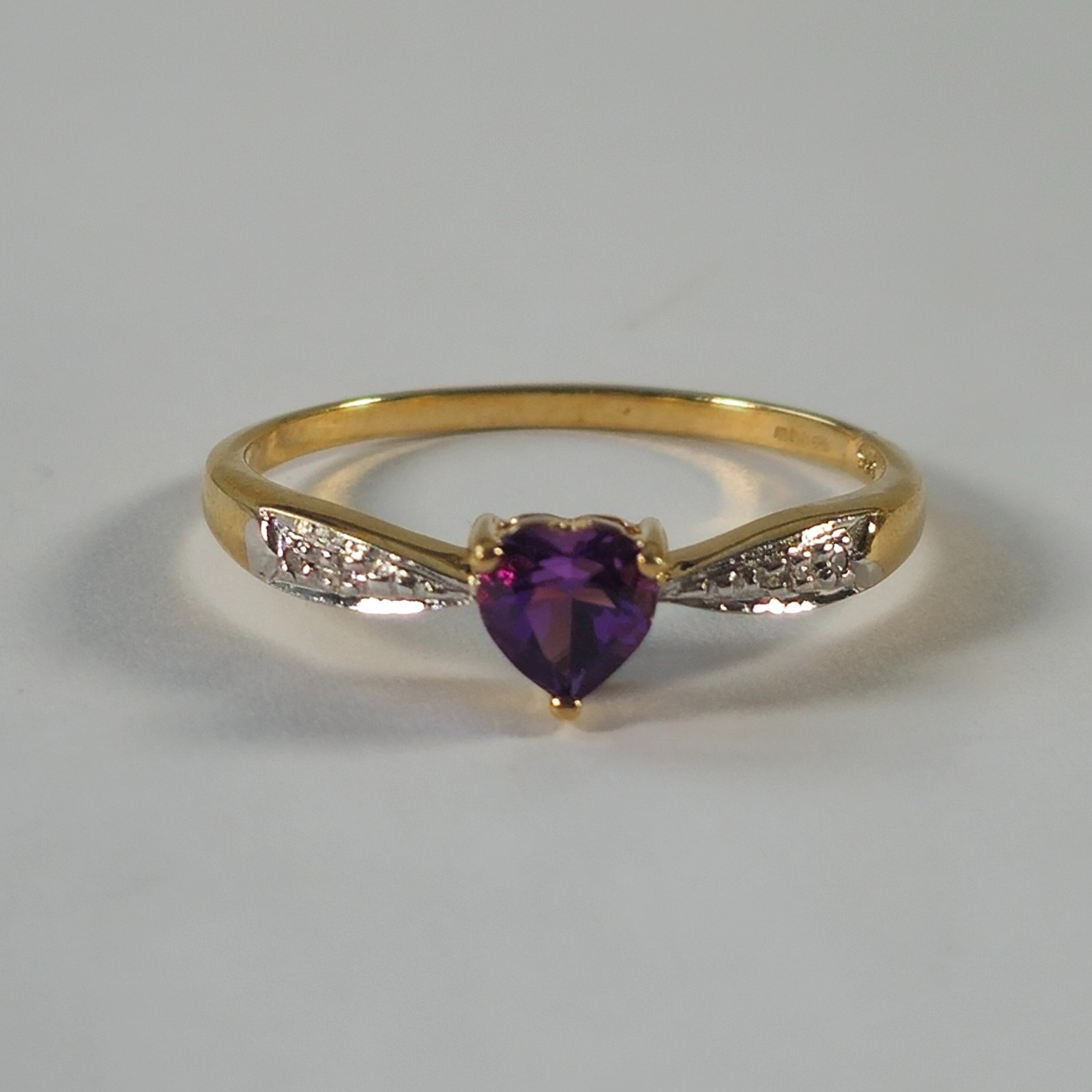 Product photo for 9ct Gold Purple Heart & Diamond Engagement Style Ring Size P1/2