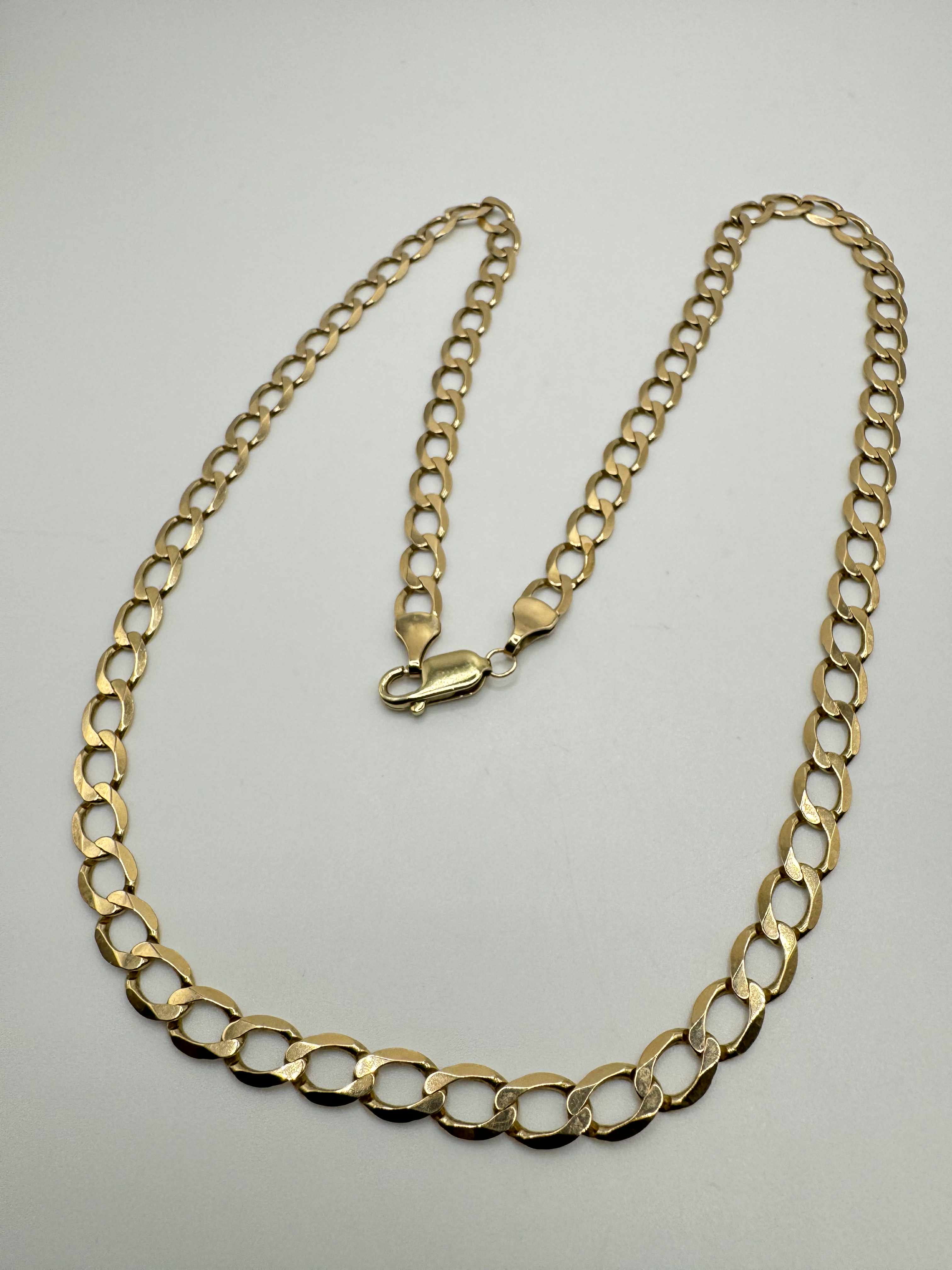 Product photo for 9ct Curb Chain