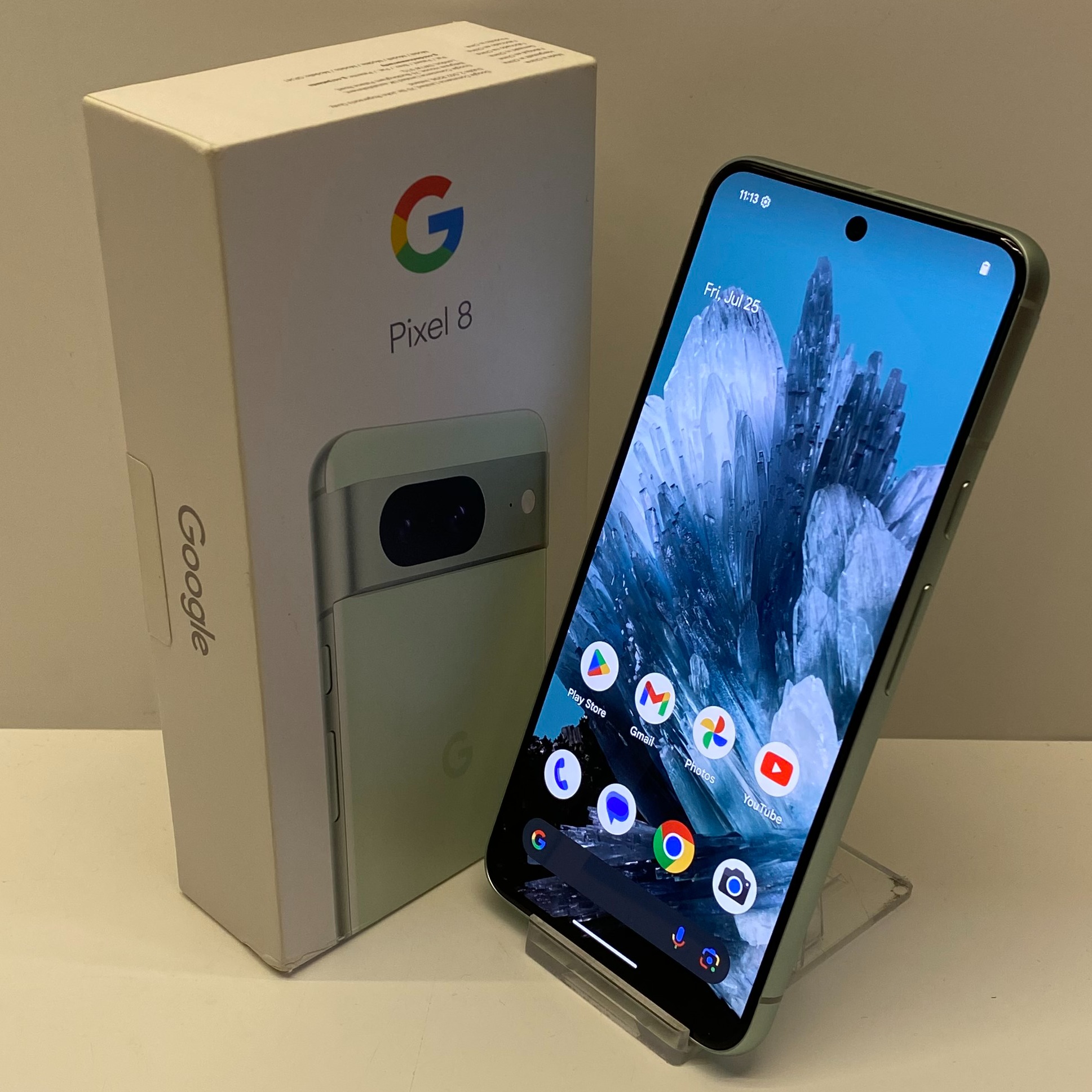 Product photo for Google Pixel 8 Unlocked Model GPJ41 128GB in Mint Boxed
