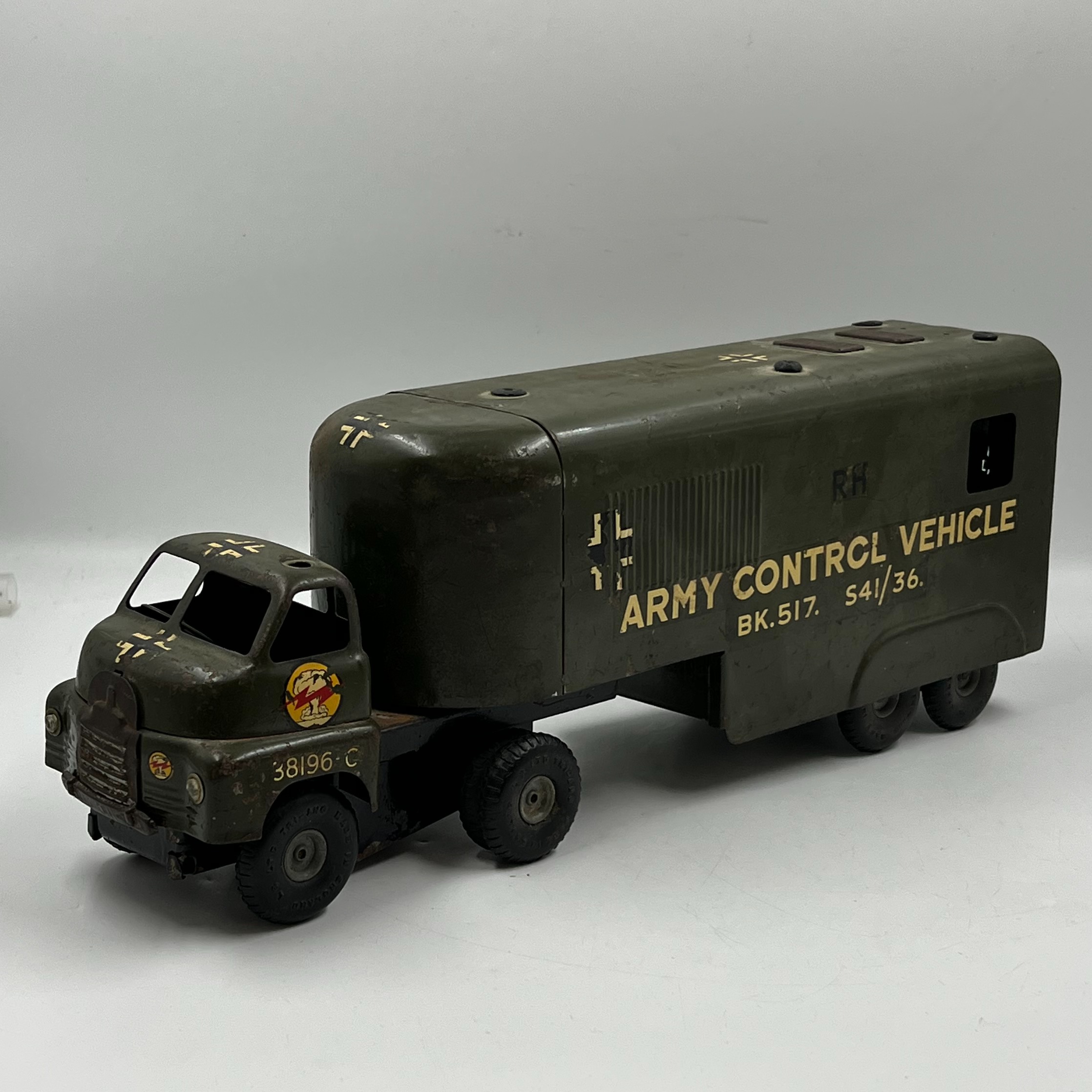 Product photo for TRIANG (UK) M114 ARMY CONTROL VEHICLE ( TINPLATE )