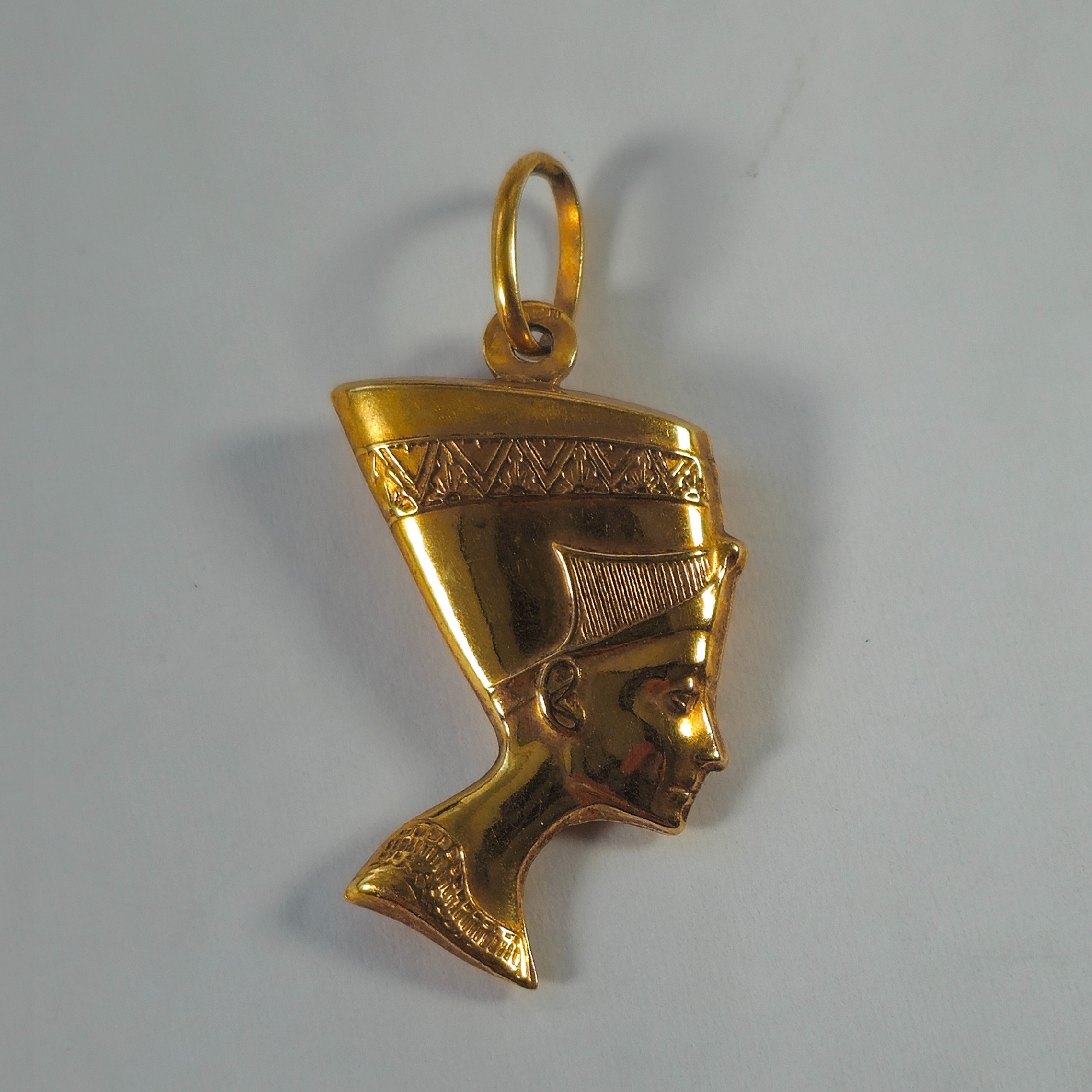 Product photo for 9ct Gold Nefertiti