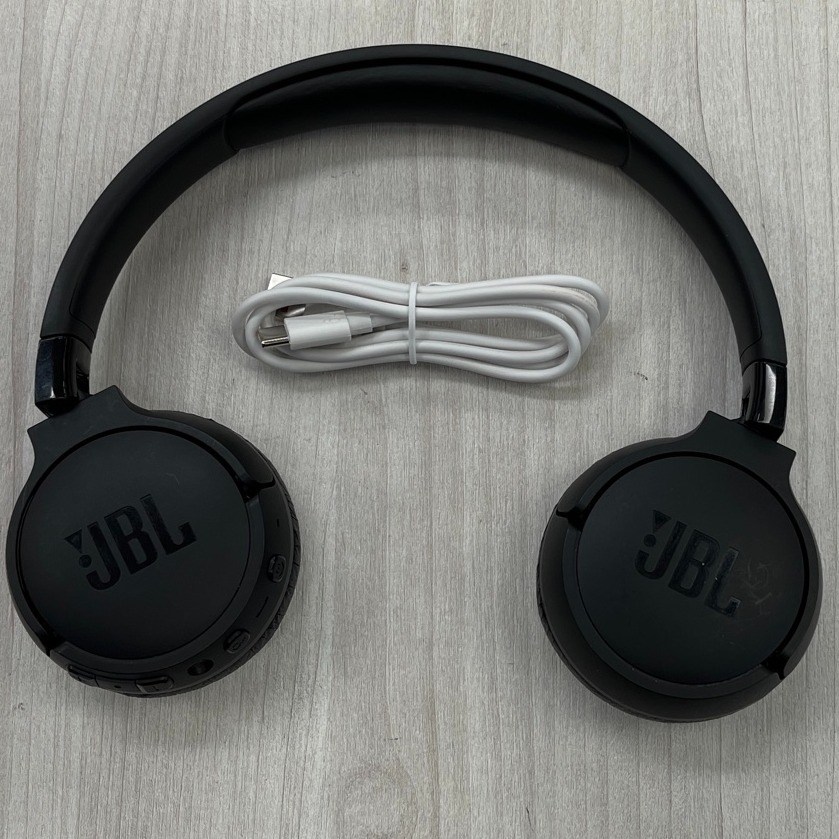 Product photo for JBL Wireless Headphones
