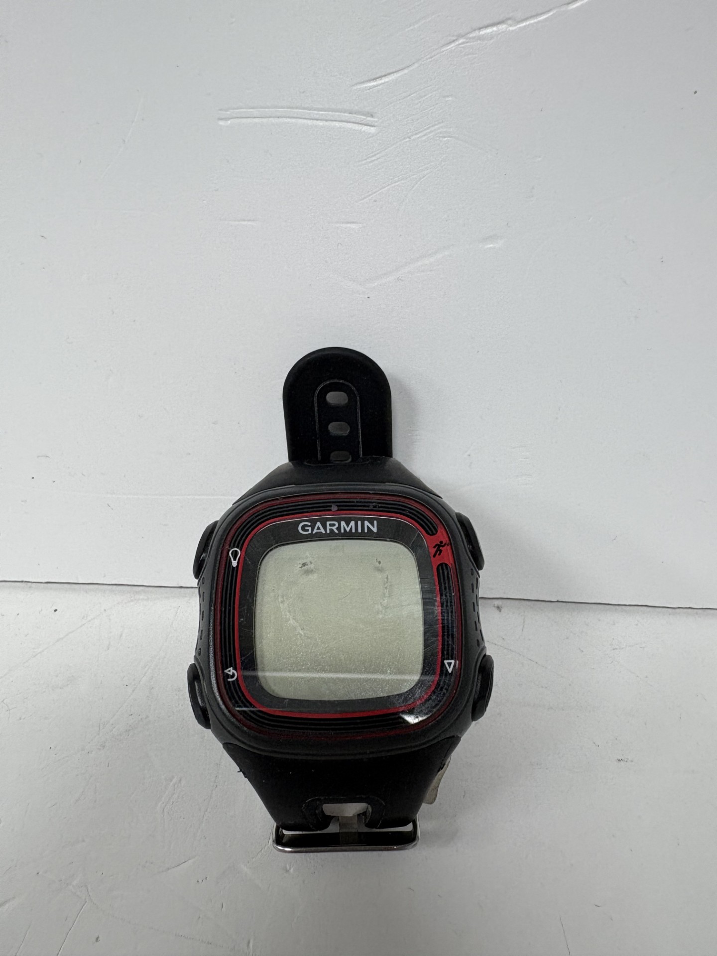 Product photo for garmin forerunner 10 black and red unboxed