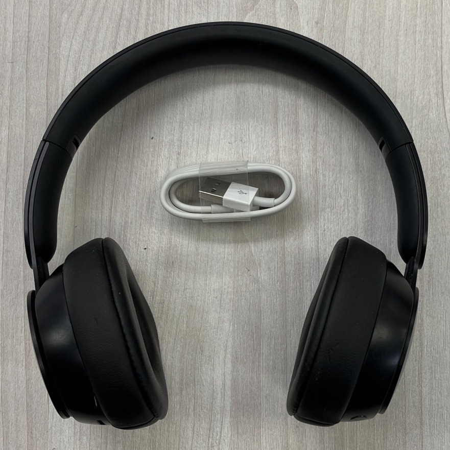 Product photo for Beats Solo Pro