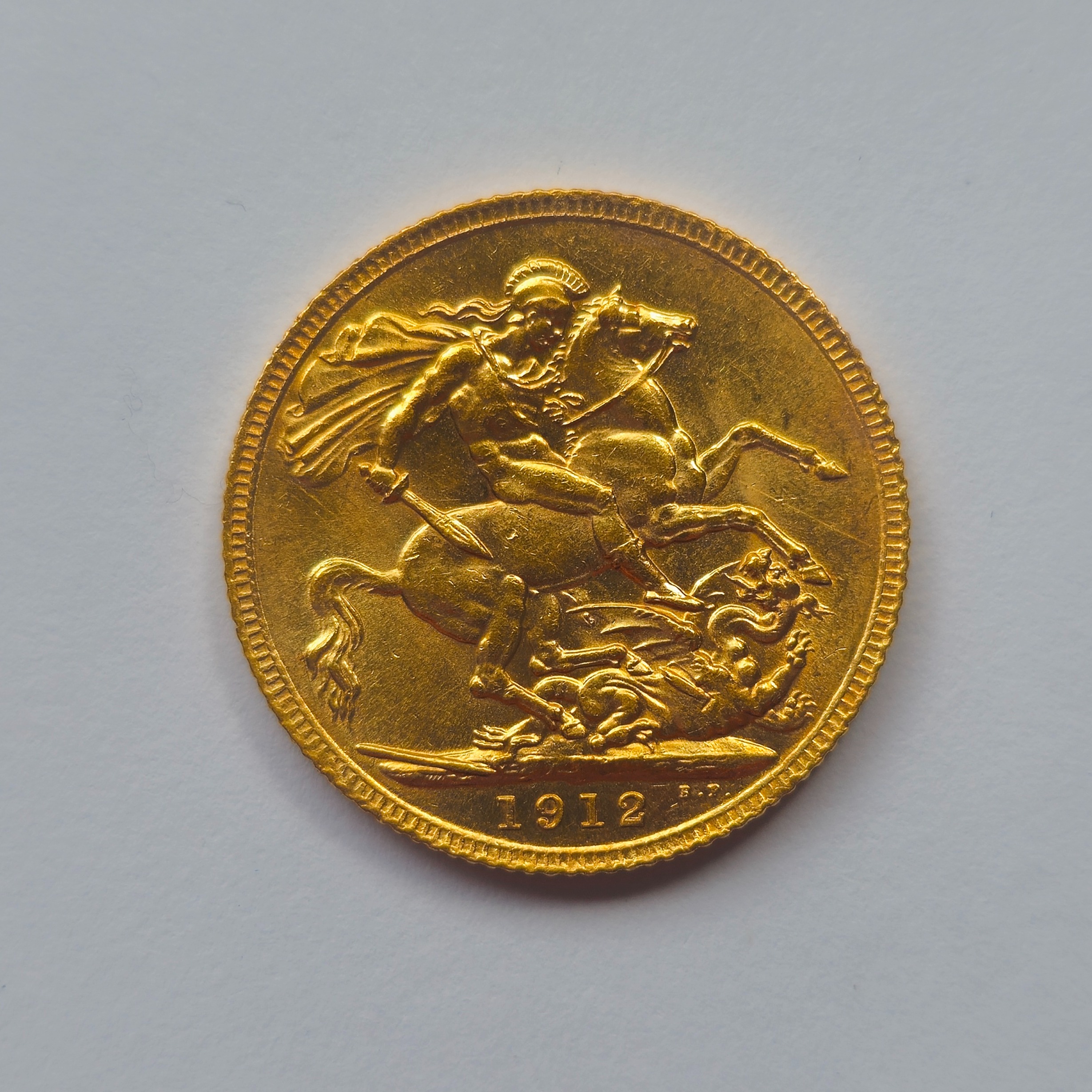 Product photo for 22ct Gold 1912 George V and St & the Dragon Full Sovereign