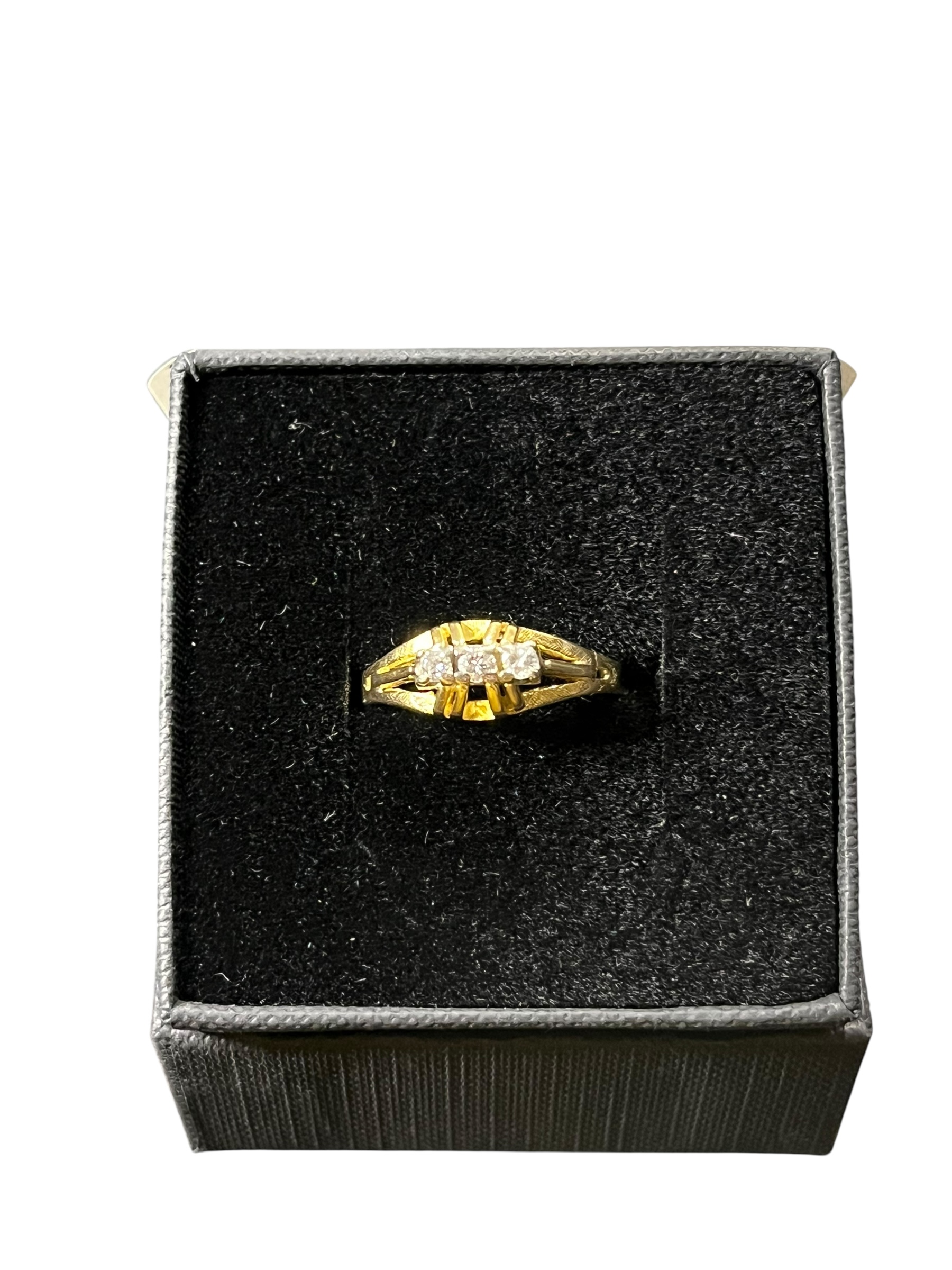 Product photo for 18ct Gold Three-Stone Diamond Ring – Size P Used Good Condition