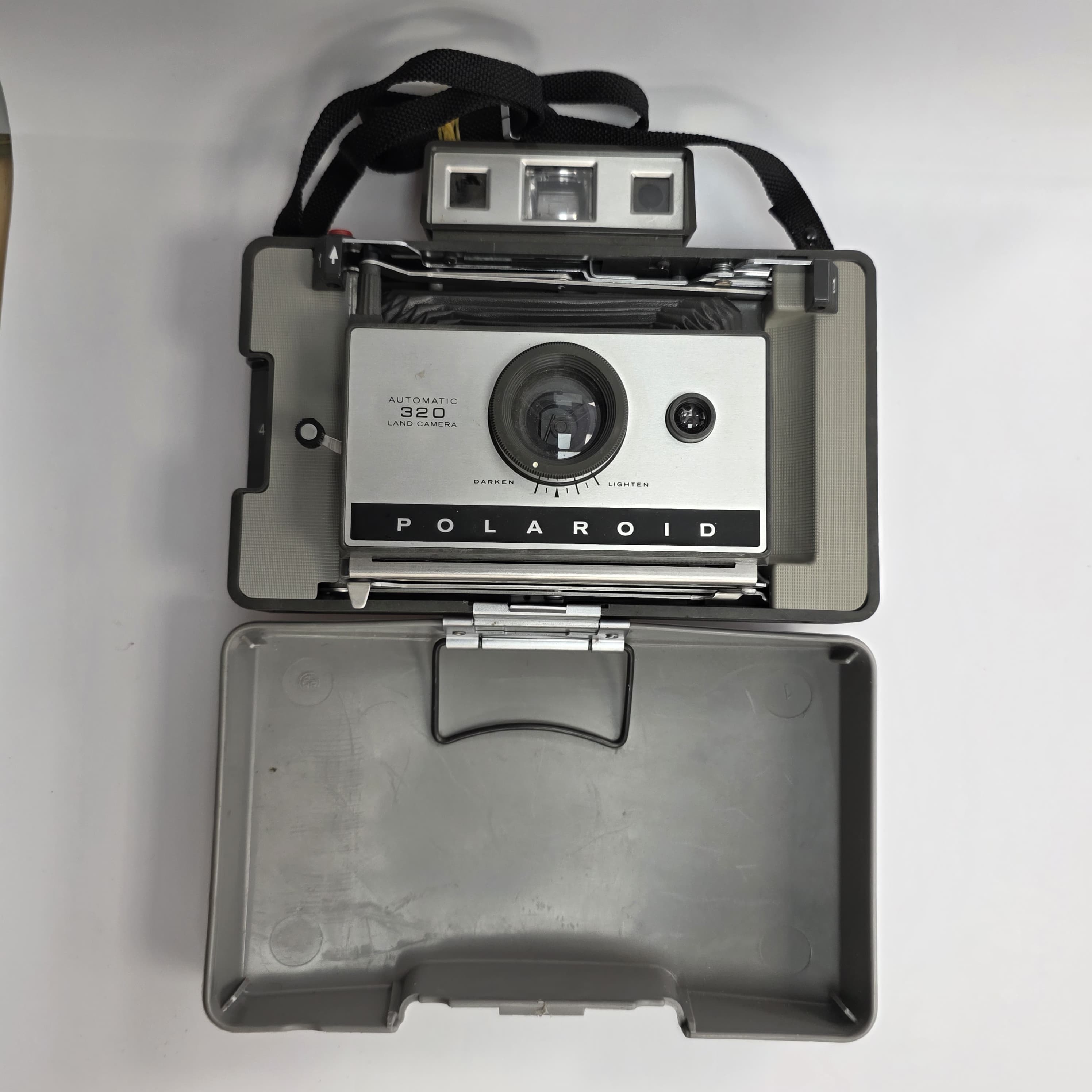 Product photo for Polaroid Automatic 320 Land Camera Vintage