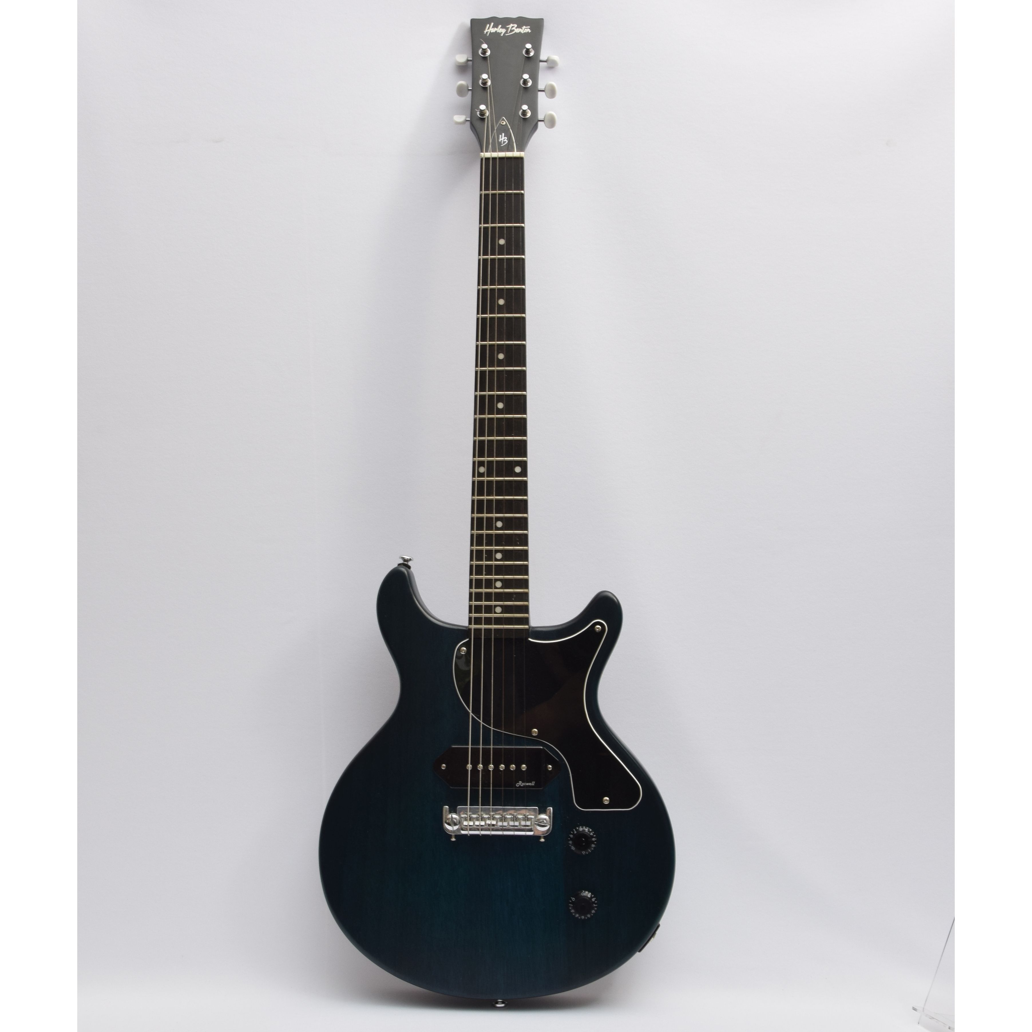 Product photo for Harley Benton Harley Benton DC Junior 6-String Electric Guitar - Faded Blue (U)