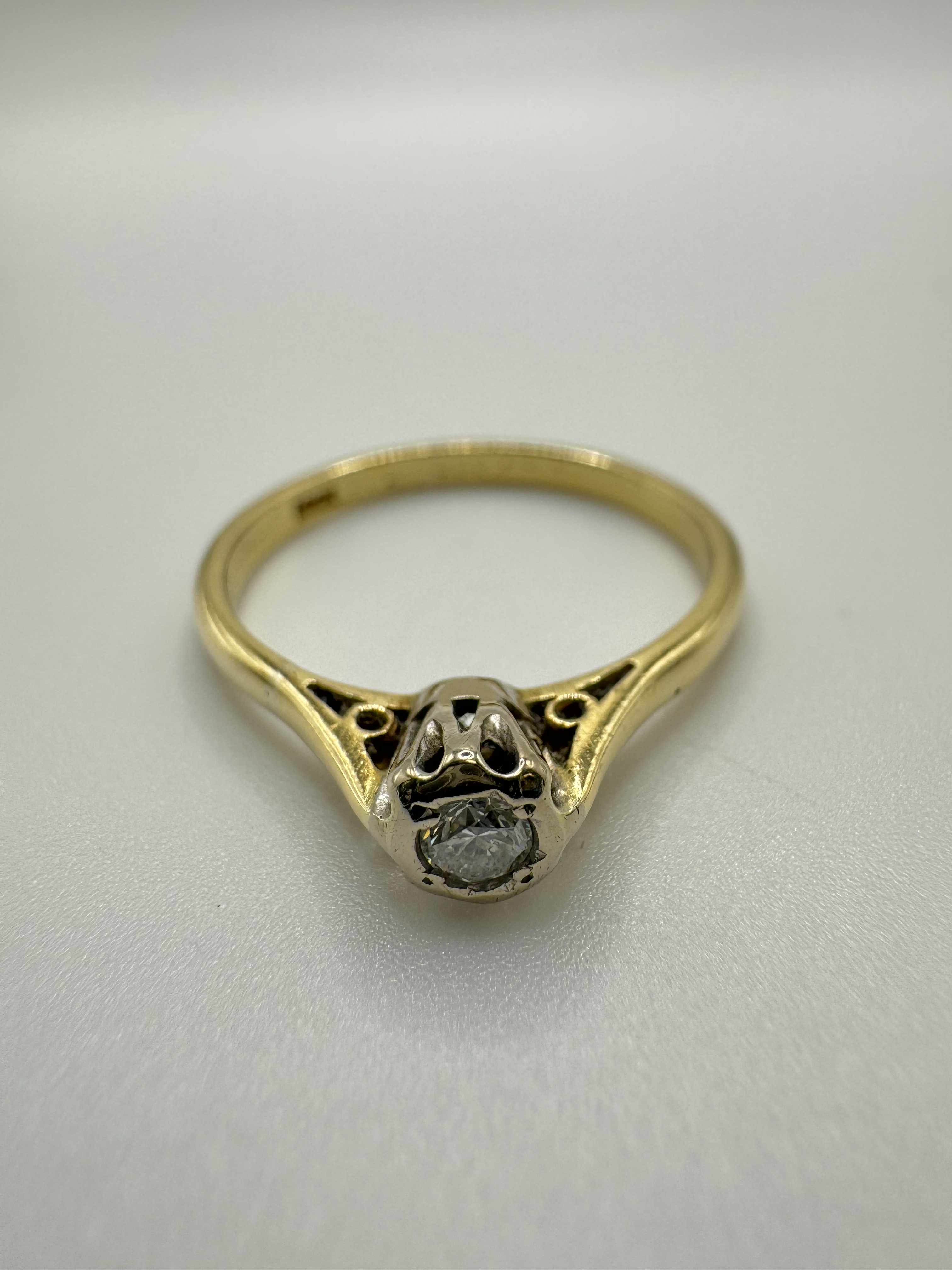 Product photo for 18ct Solitaire Diamond Ring