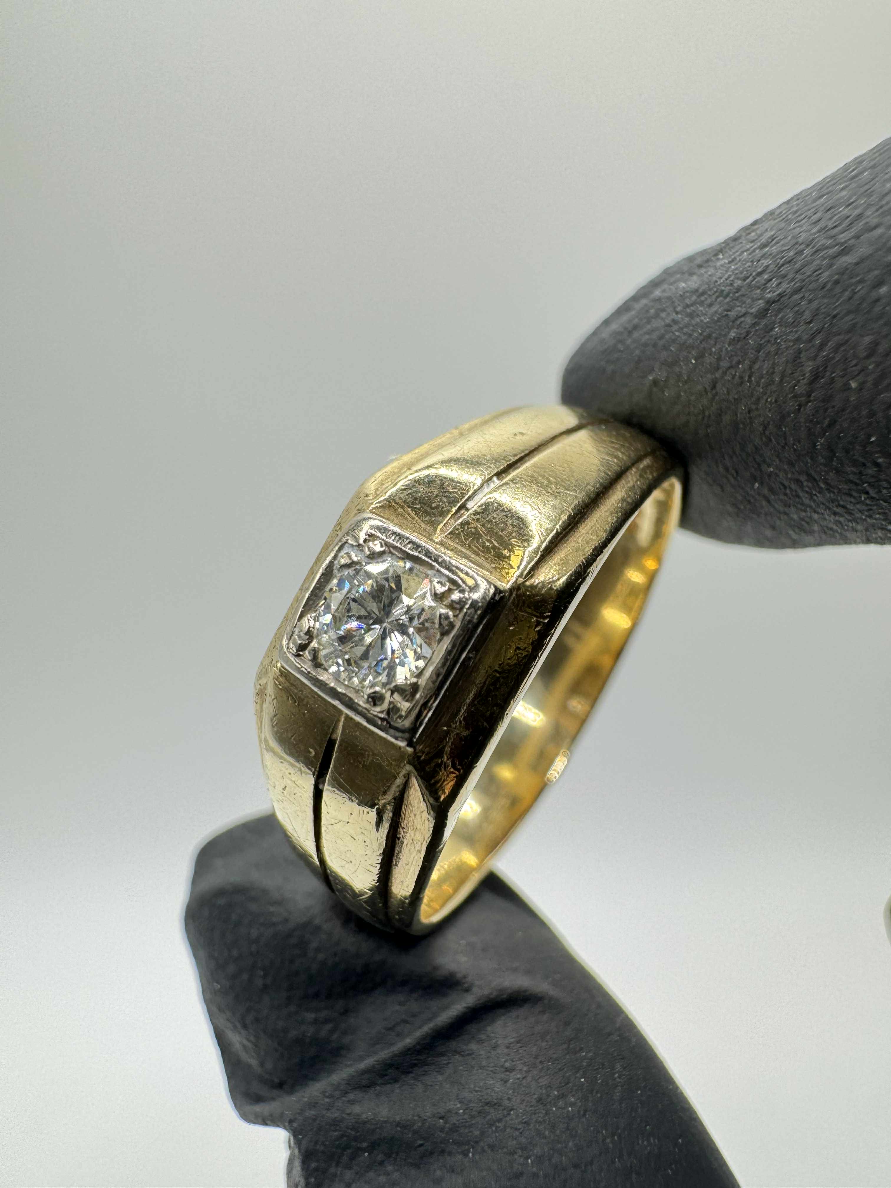 Product photo for 9ct Diamond Solitaire Signet Ring
