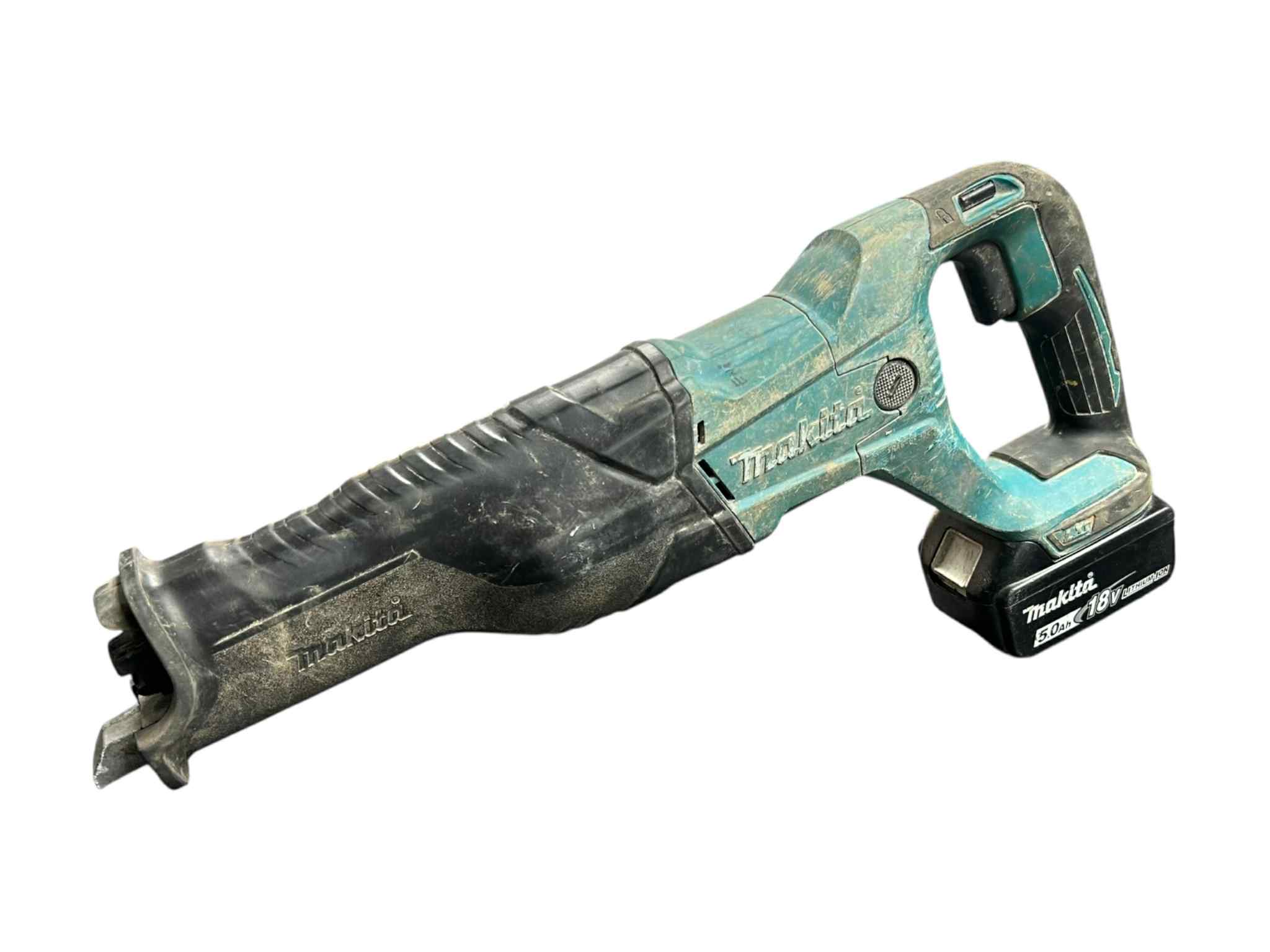 Product photo for Makita Cordless Recipro Saw DJR186 w/18V 5.0Ah Battery