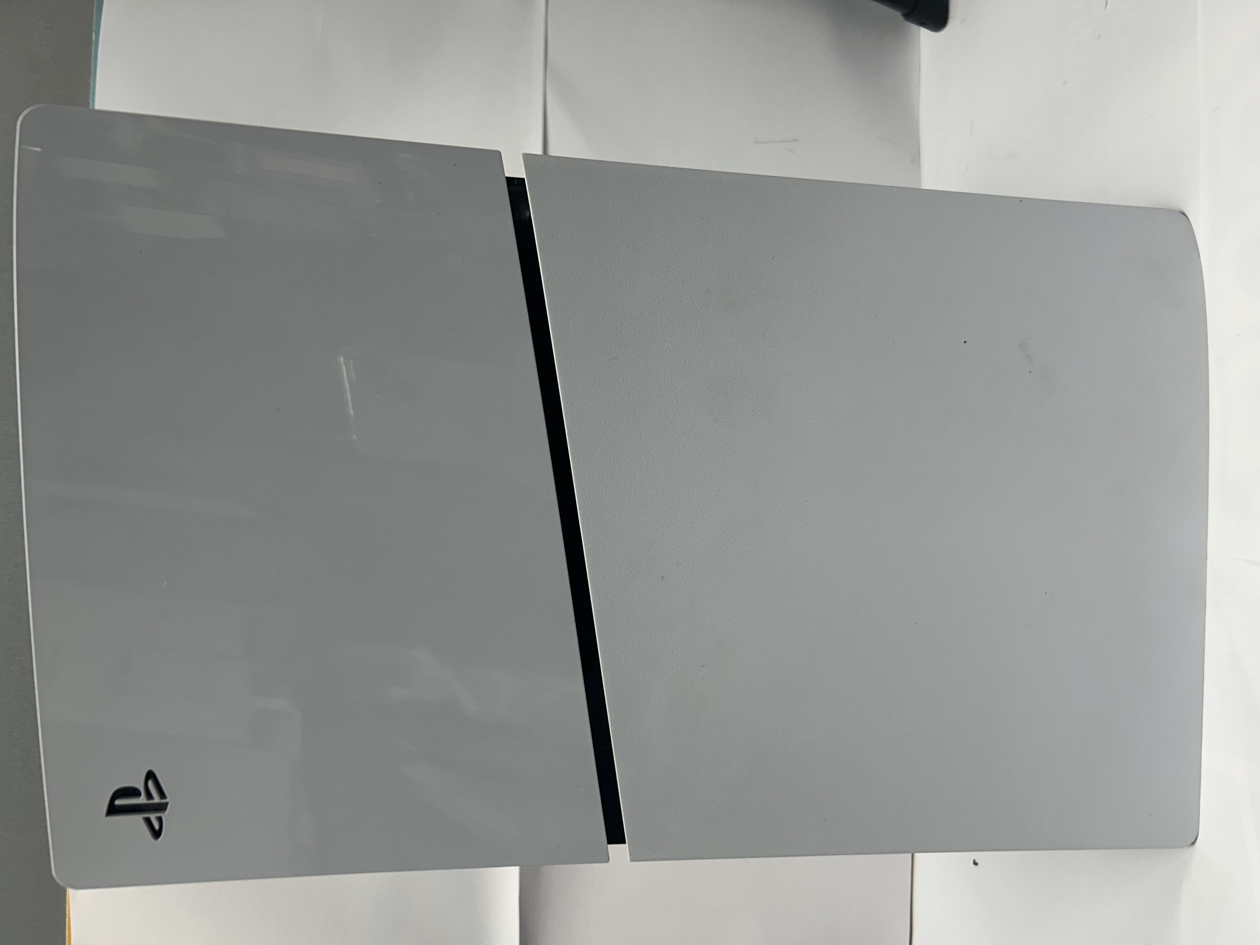 Product photo for SONY PLAYSTATION 5 SLIM 1TB DIGITAL EDITION WHITE UNBOXED