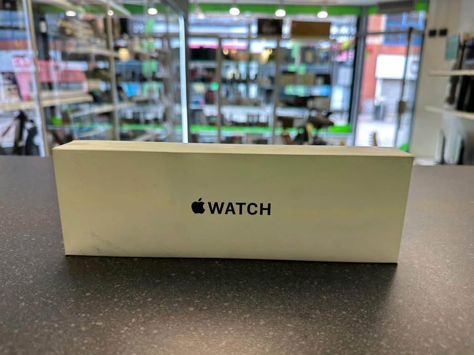 Product photo for Apple Watch SE 2nd Gen 44mm GPS Boxed