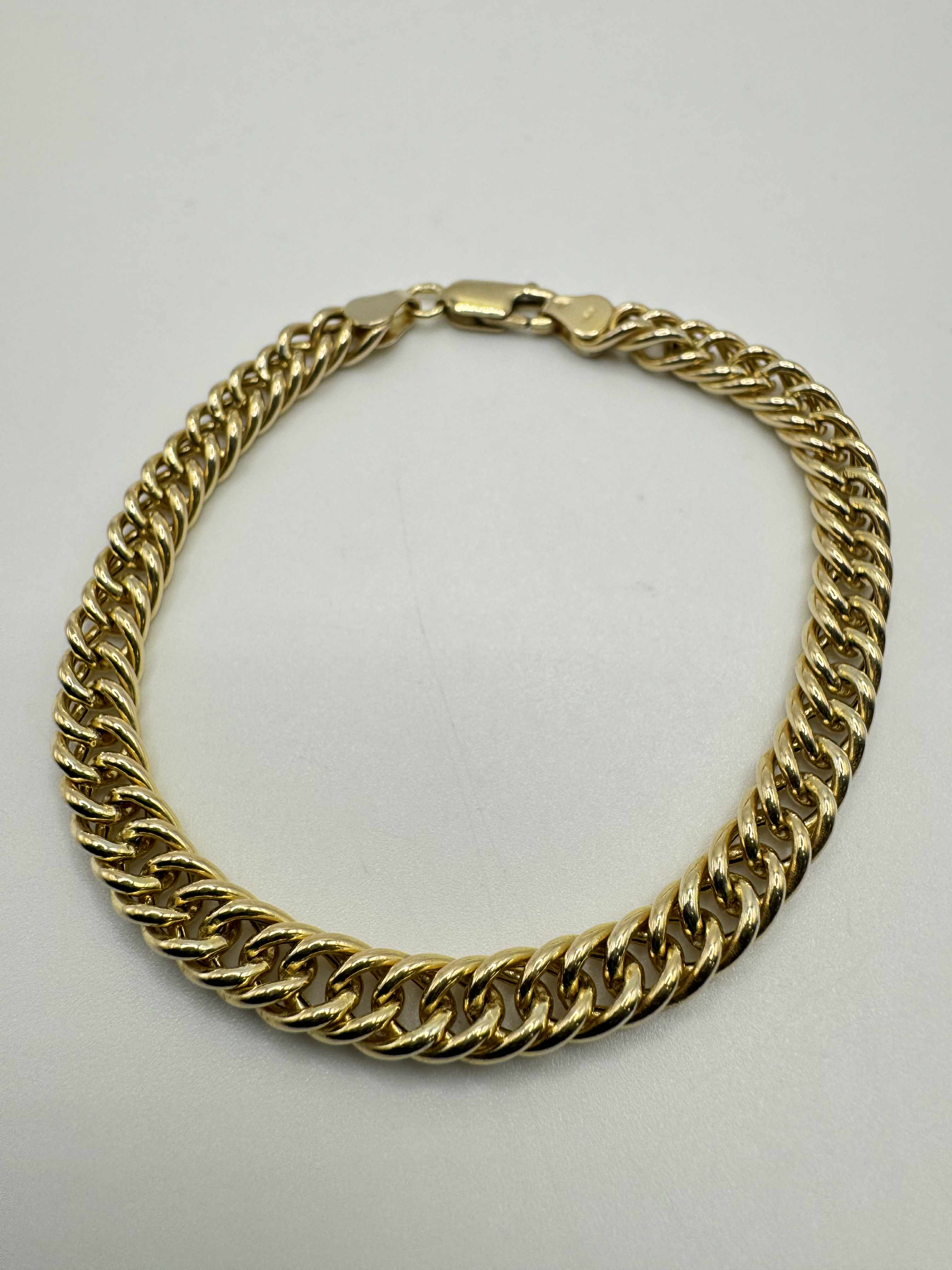 Product photo for 9ct Miami Cuban Link Bracelet