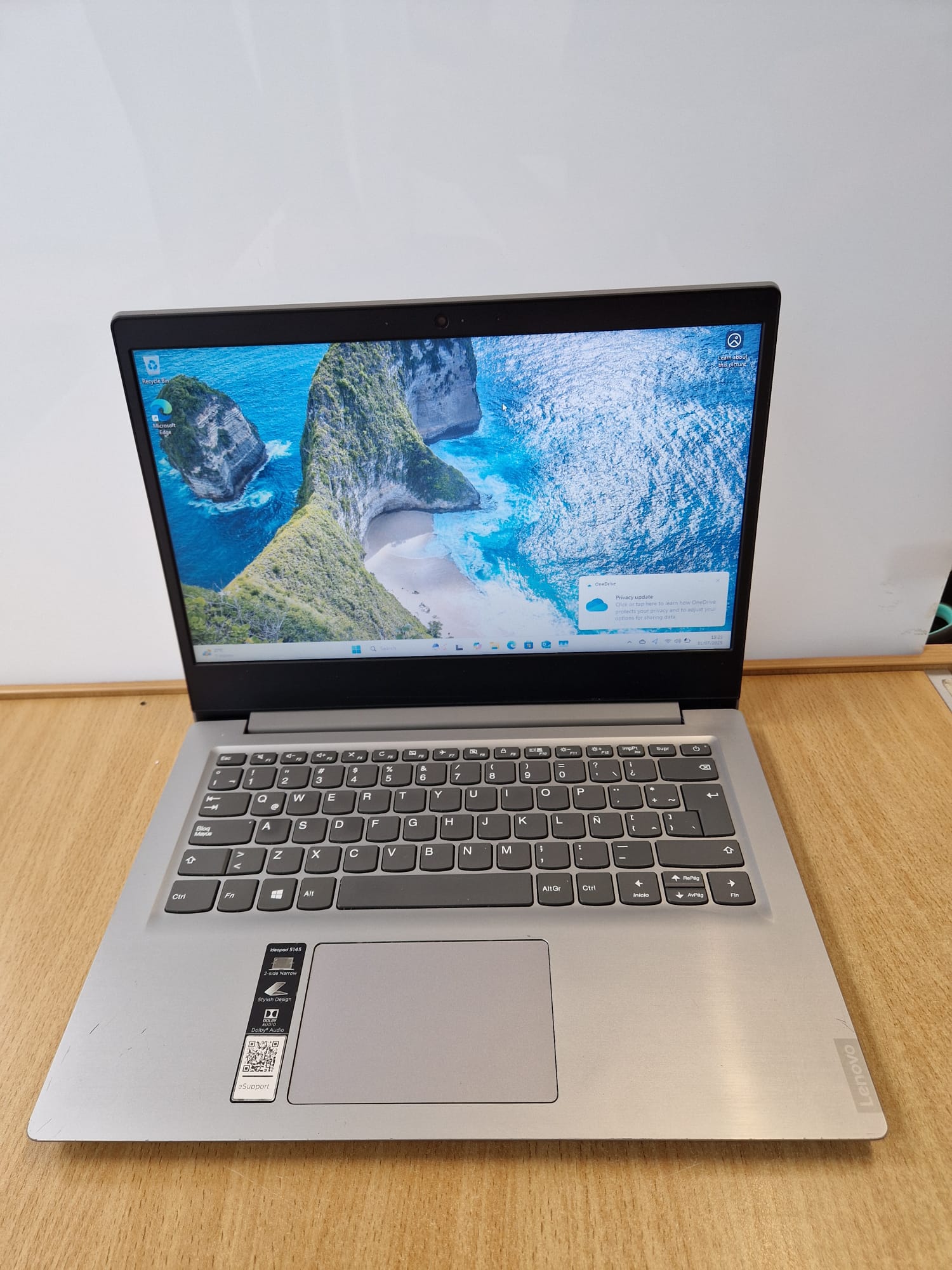 Product photo for Lenovo  Lenovo IdeaPad S145 i5 20GB 1TB SSD 14