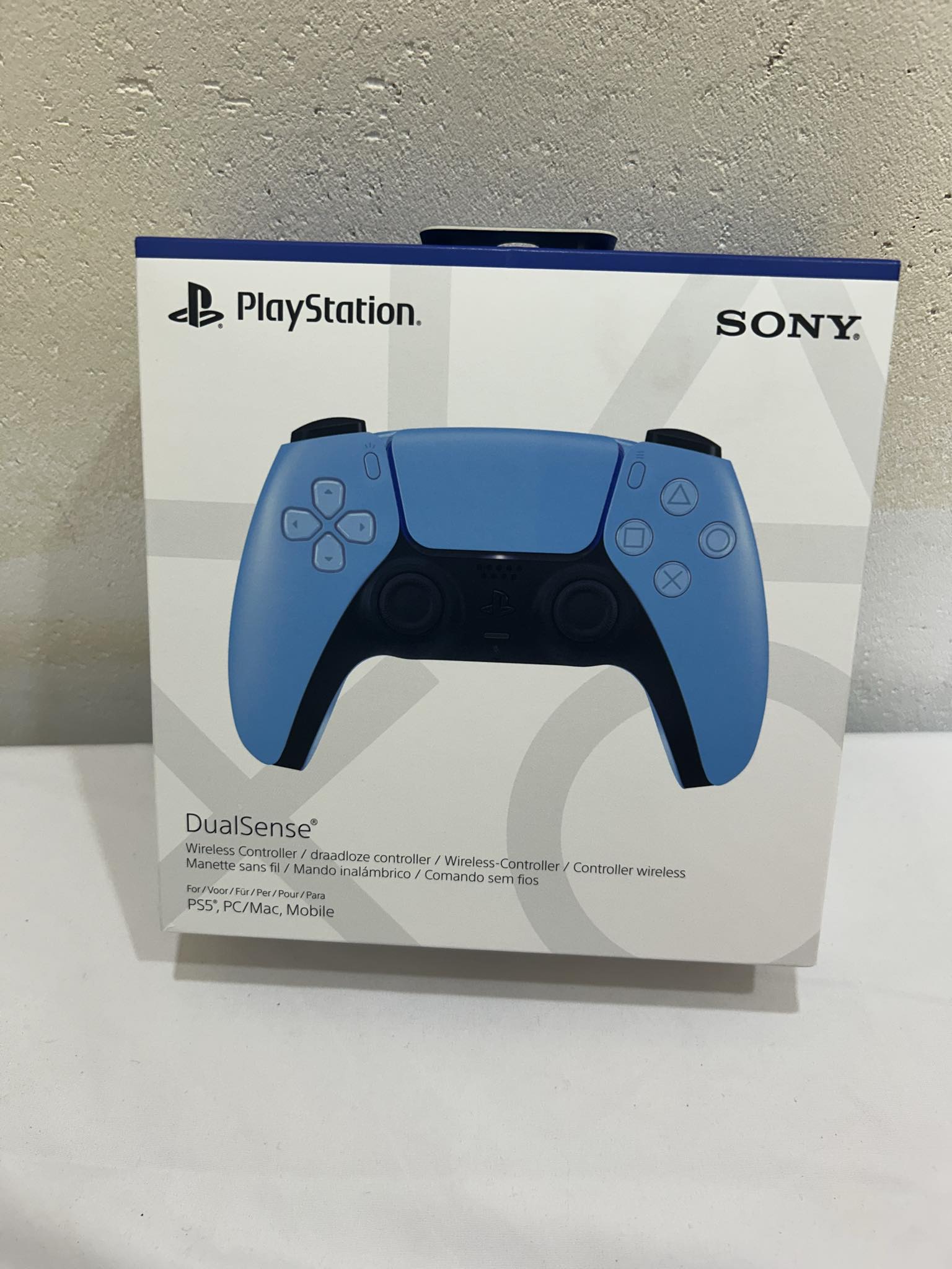 Product photo for Sony PS5 Controller Starlight Blue