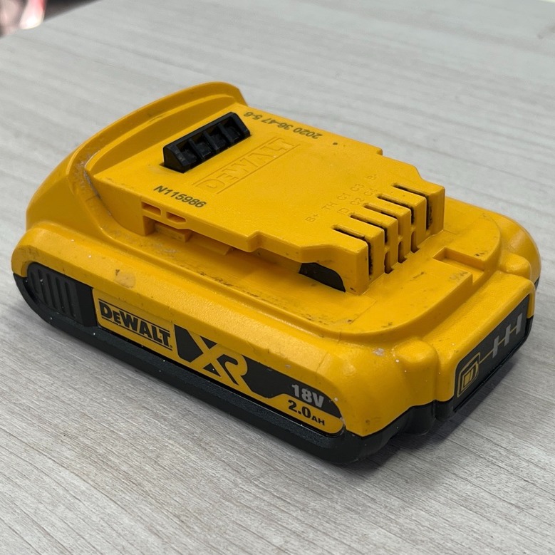 Product photo for DeWalt Dewalt 18v 2.0ah Battery