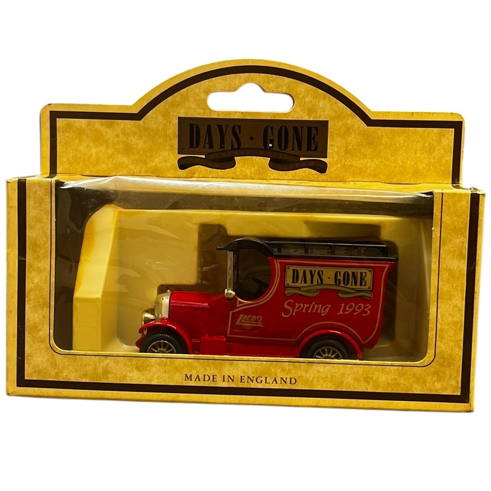 Product photo for Boxed: Lledo Days Gone - 1926 Bull Nose Morris Van (Club Spring 1993, Die-Cast)