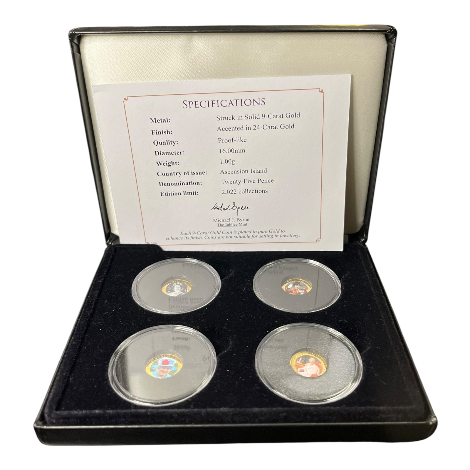 Product photo for Queen's Jubilee Set - 9ct Gold with 24ct Accents Boxed Collectible