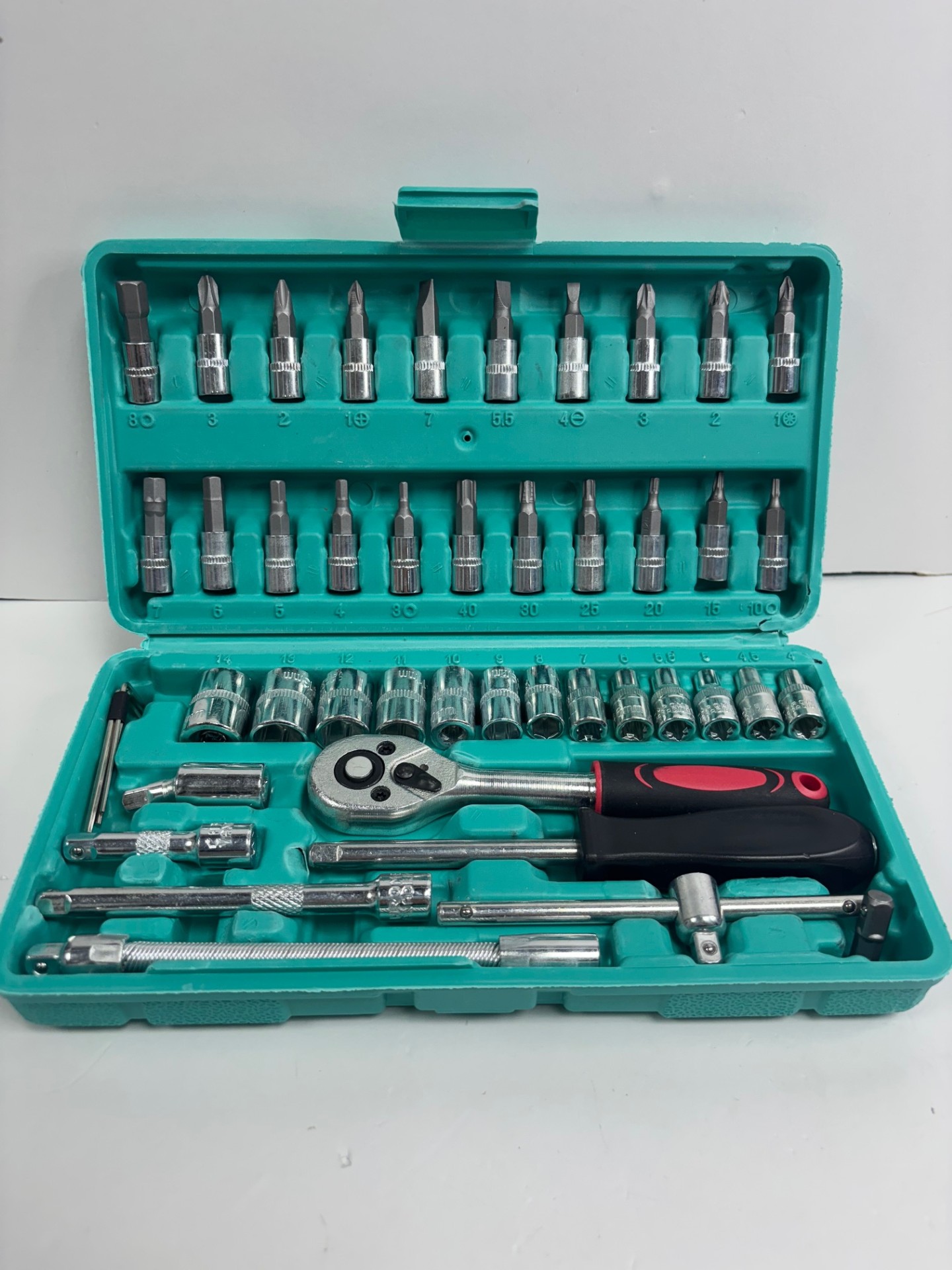 Product photo for 46PCS SOCKET WRENCH SET BOXED
