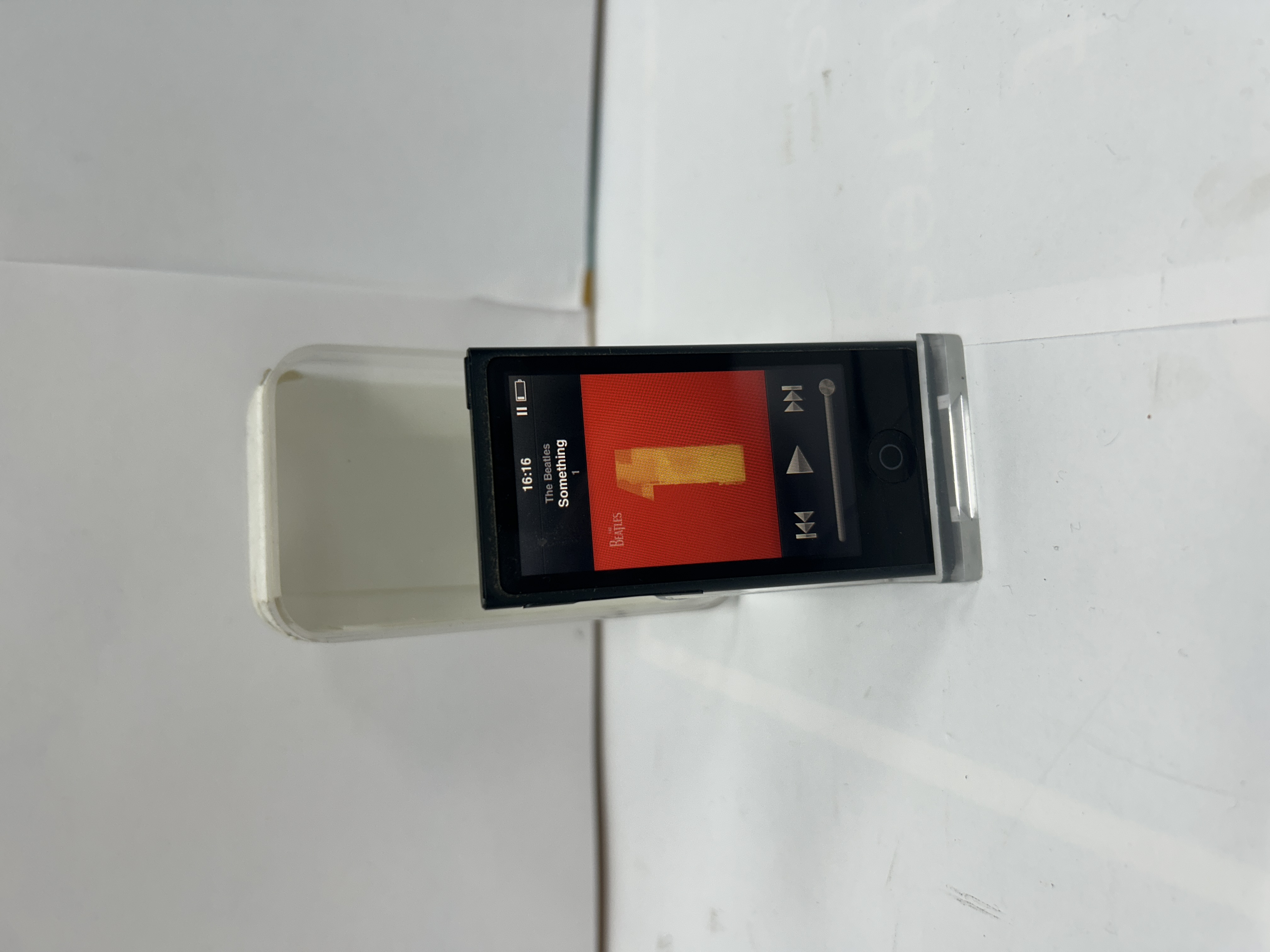 Product photo for ipod nano 7 16gb