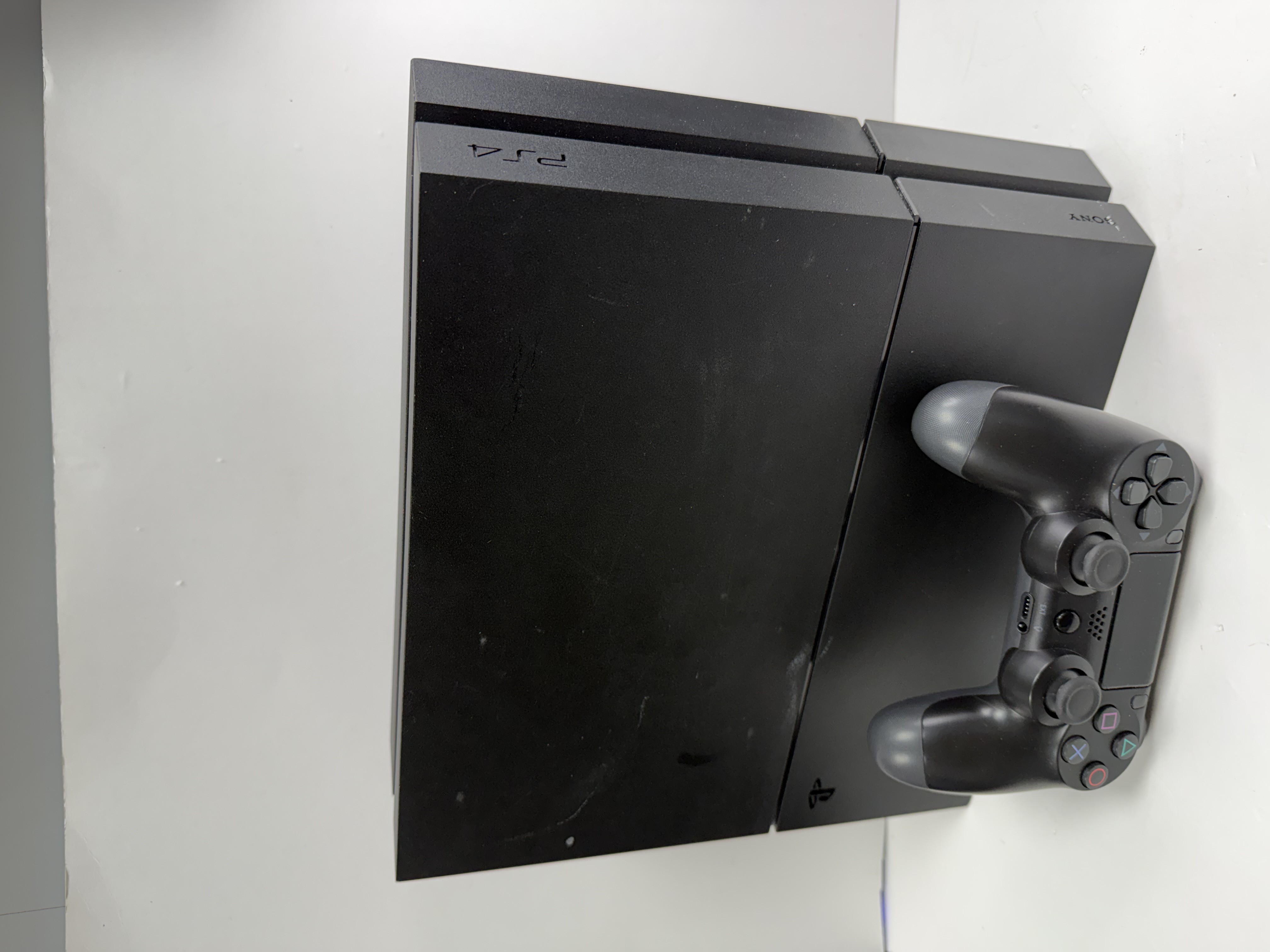 Product photo for PS4 ps4 original with controllerWITH CONTROLLER AND ALL LEADS
