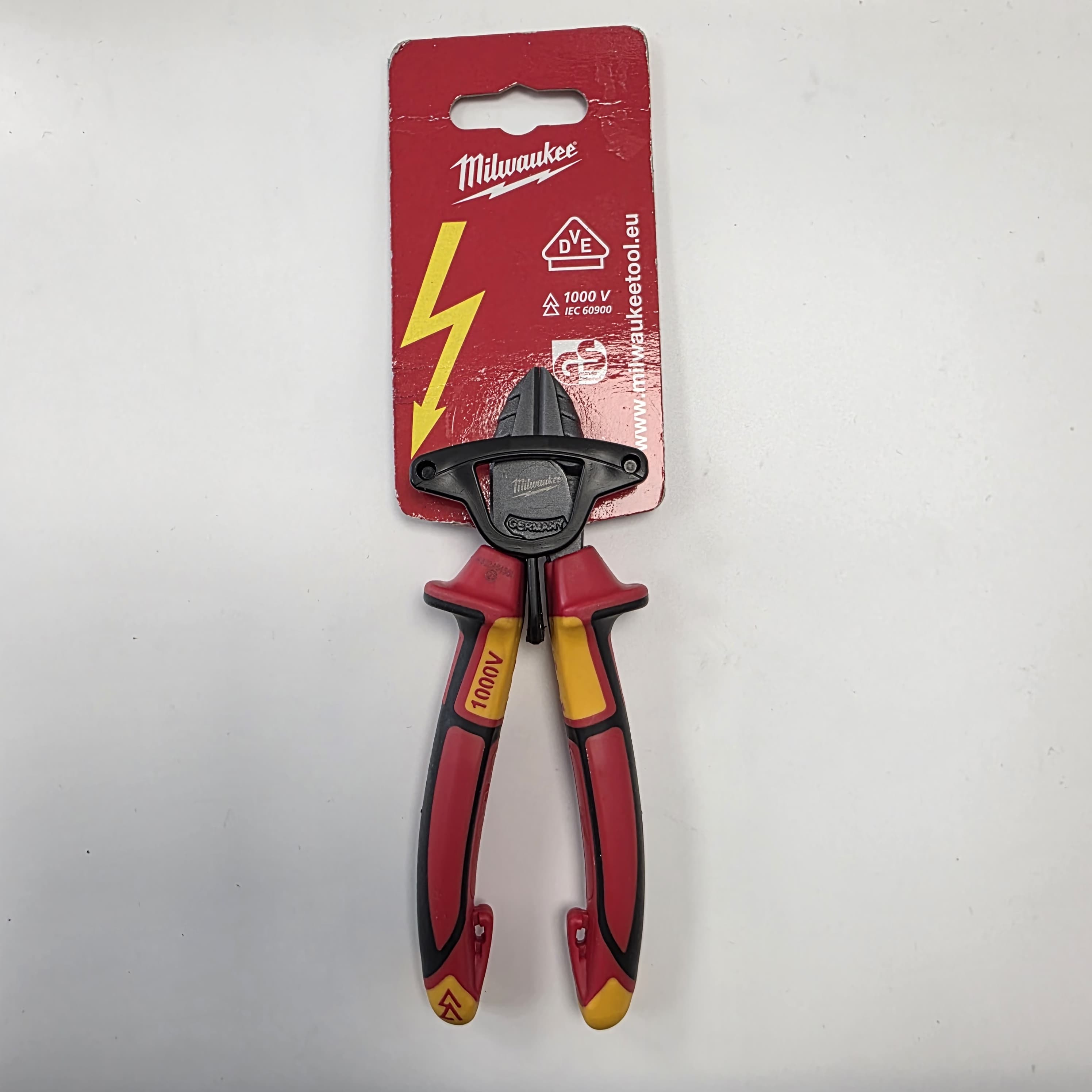 Product photo for Milwaukee VDE 145mm Diagonal Cutters