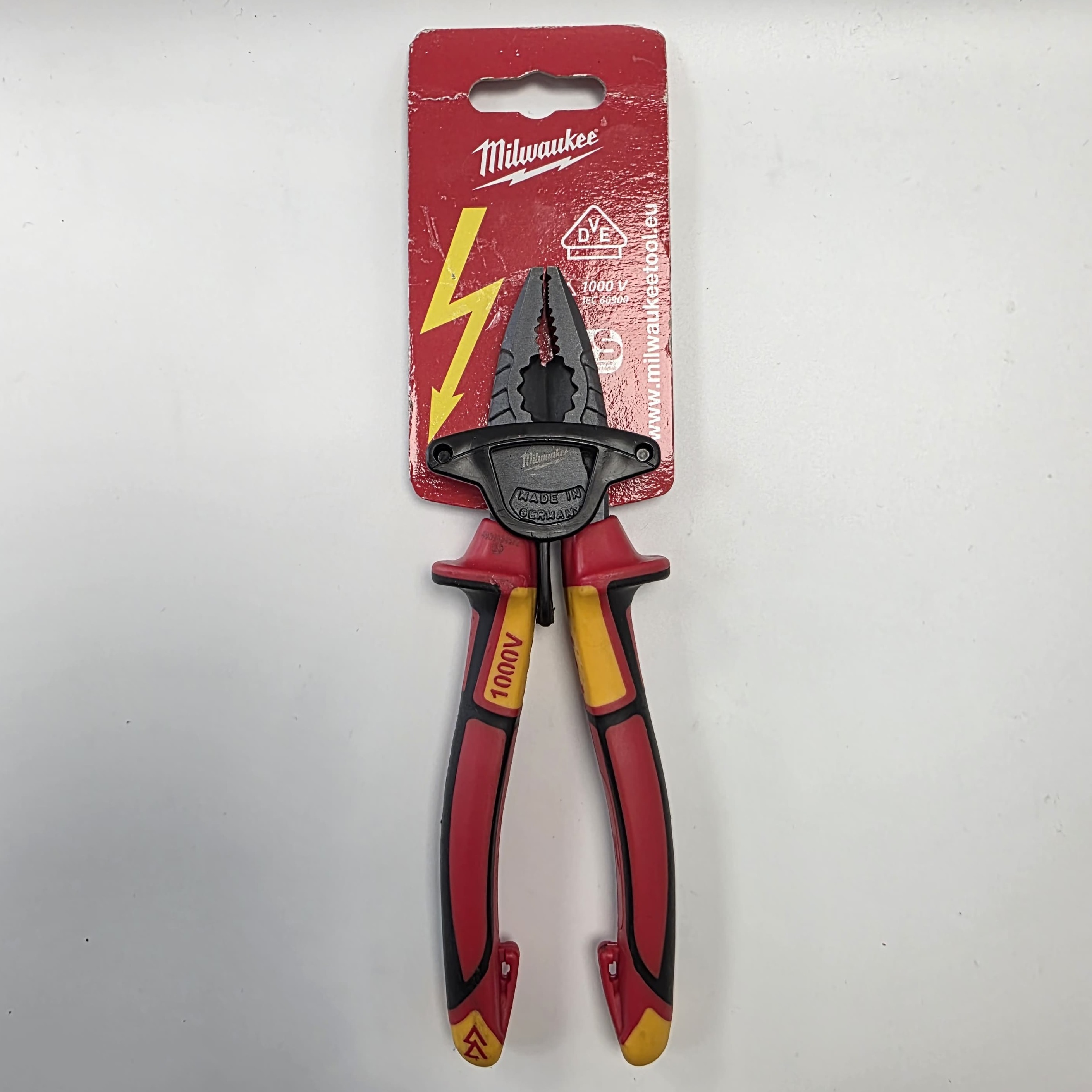 Product photo for Milwaukee VDE Combination Pliers 180mm