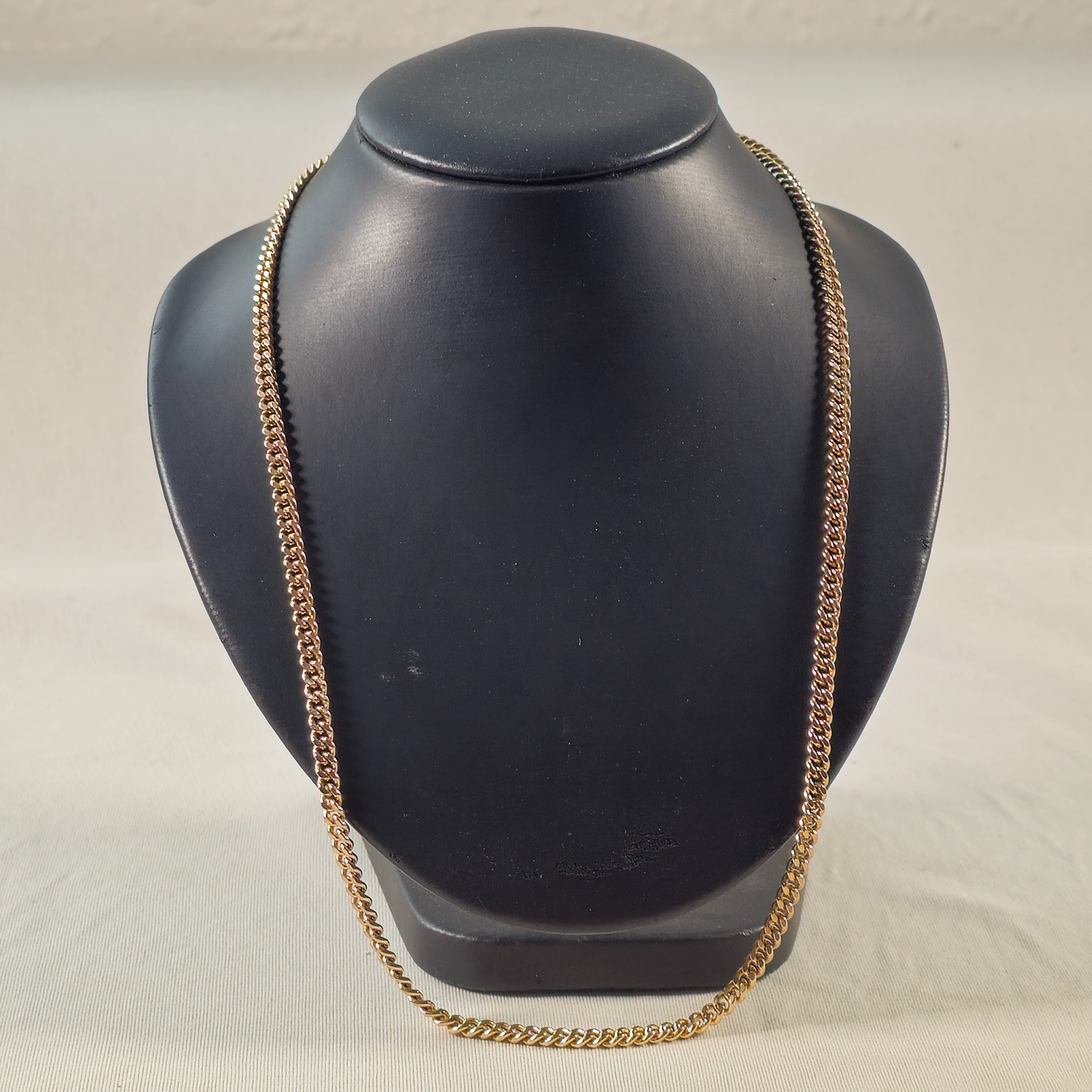 Product photo for 9ct Gold Cuban Curb Chain 20