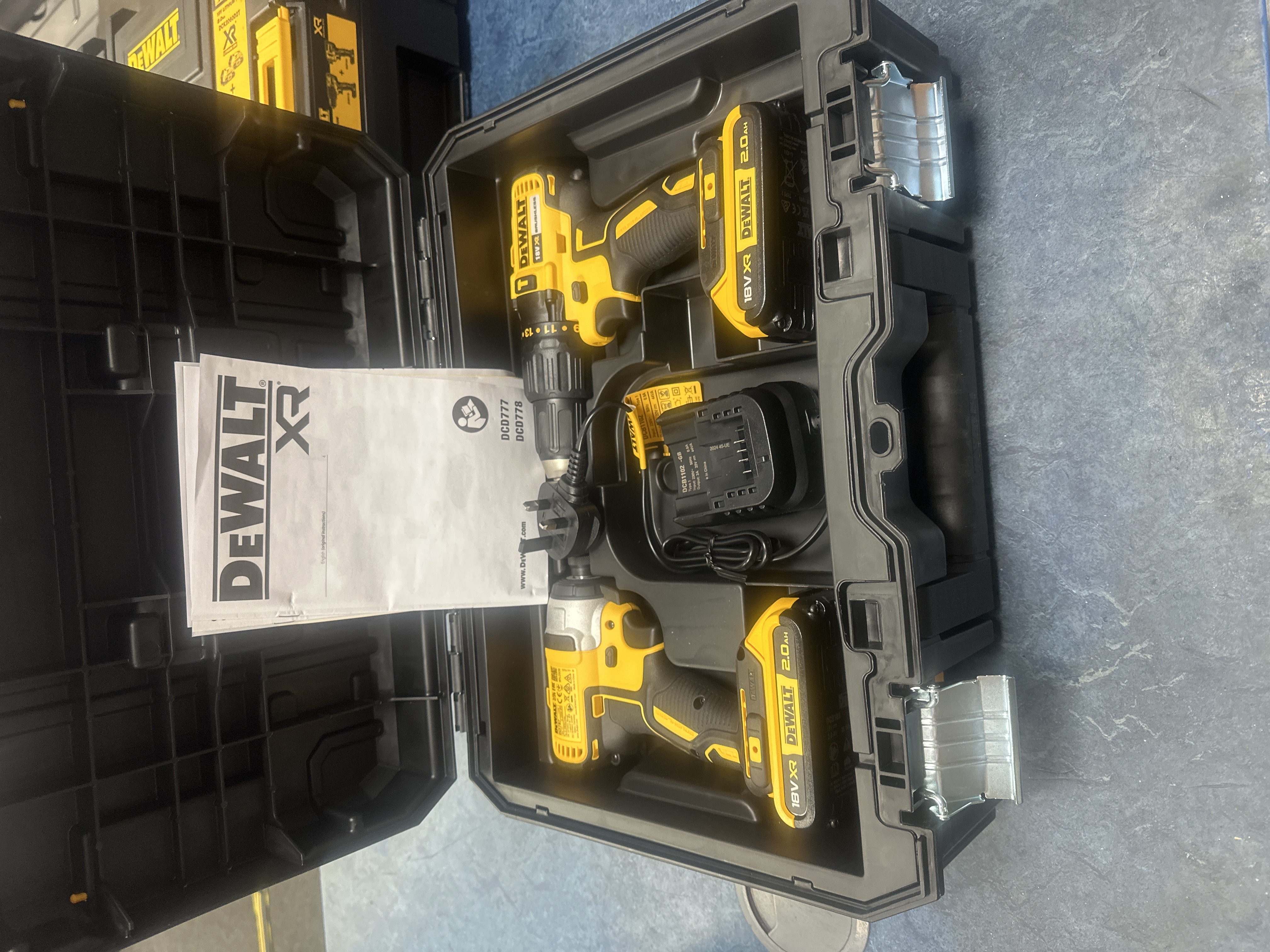 Product photo for Dewalt dewalt dck2060d2t