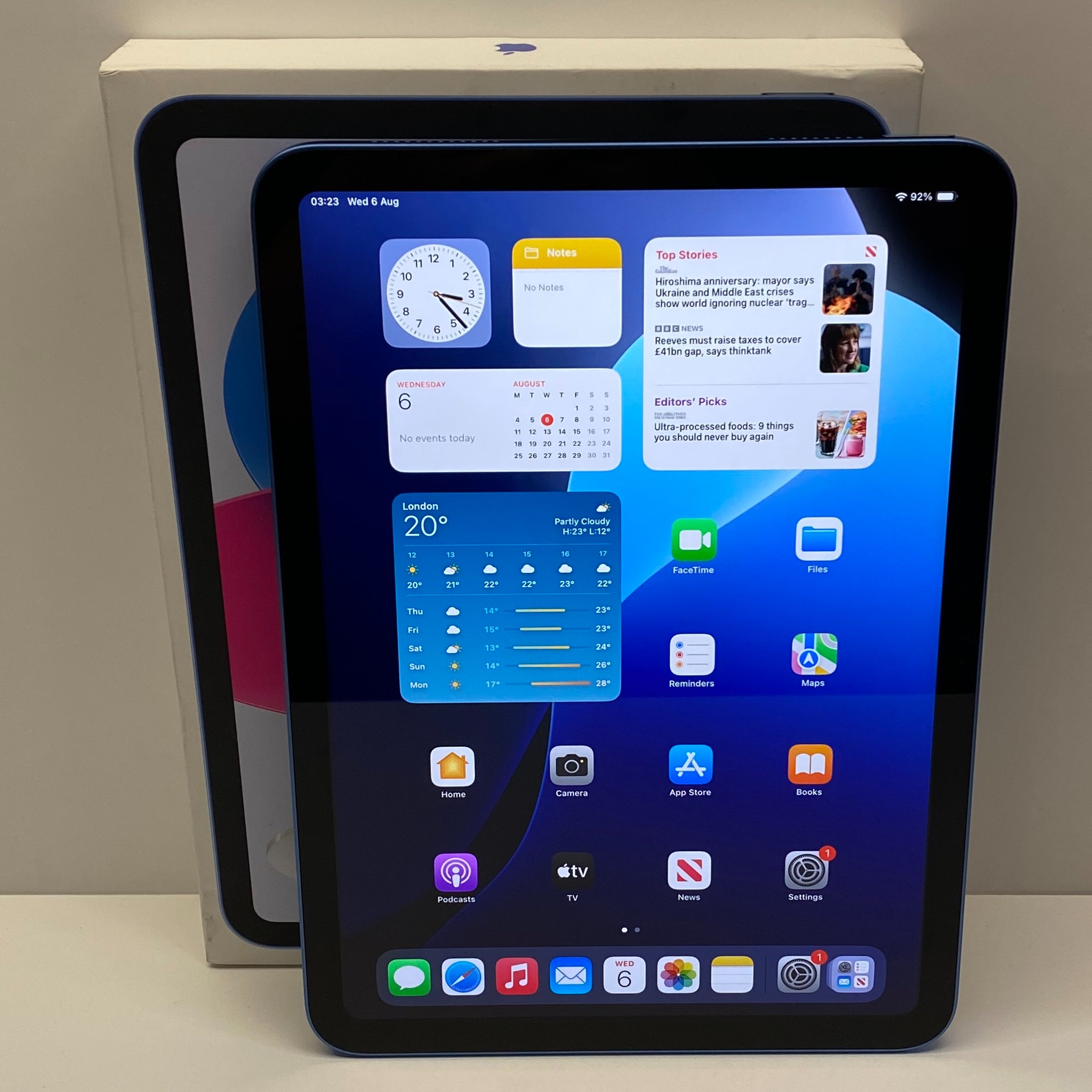 Product photo for Apple iPad A16 Model A3354 128GB WiFi in Blue Boxed