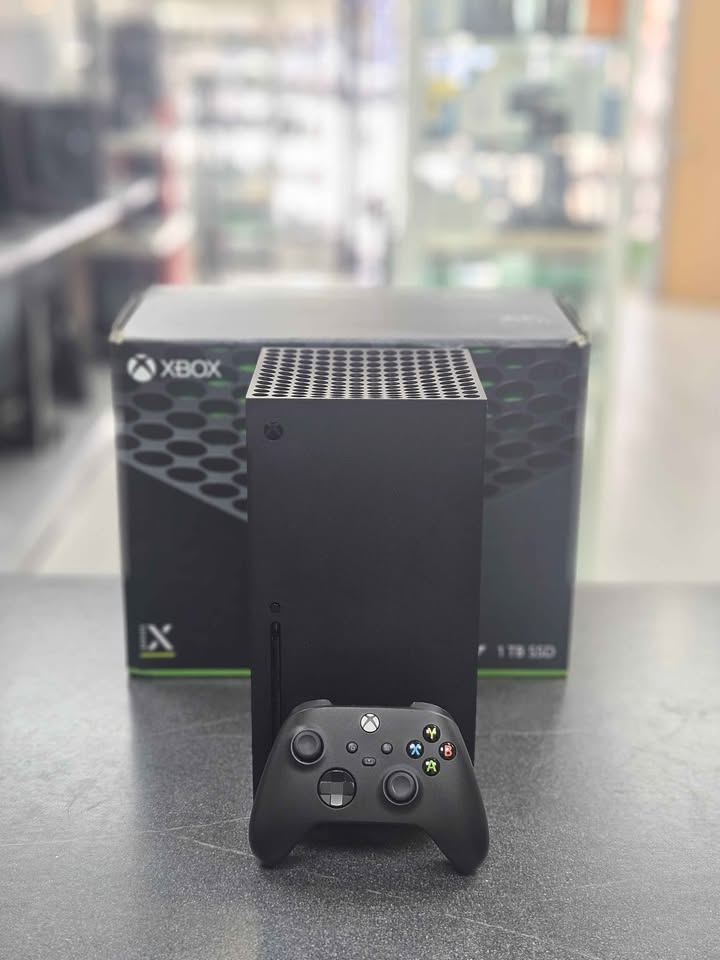 Product photo for Xbox Series x Inc Controller. Boxed