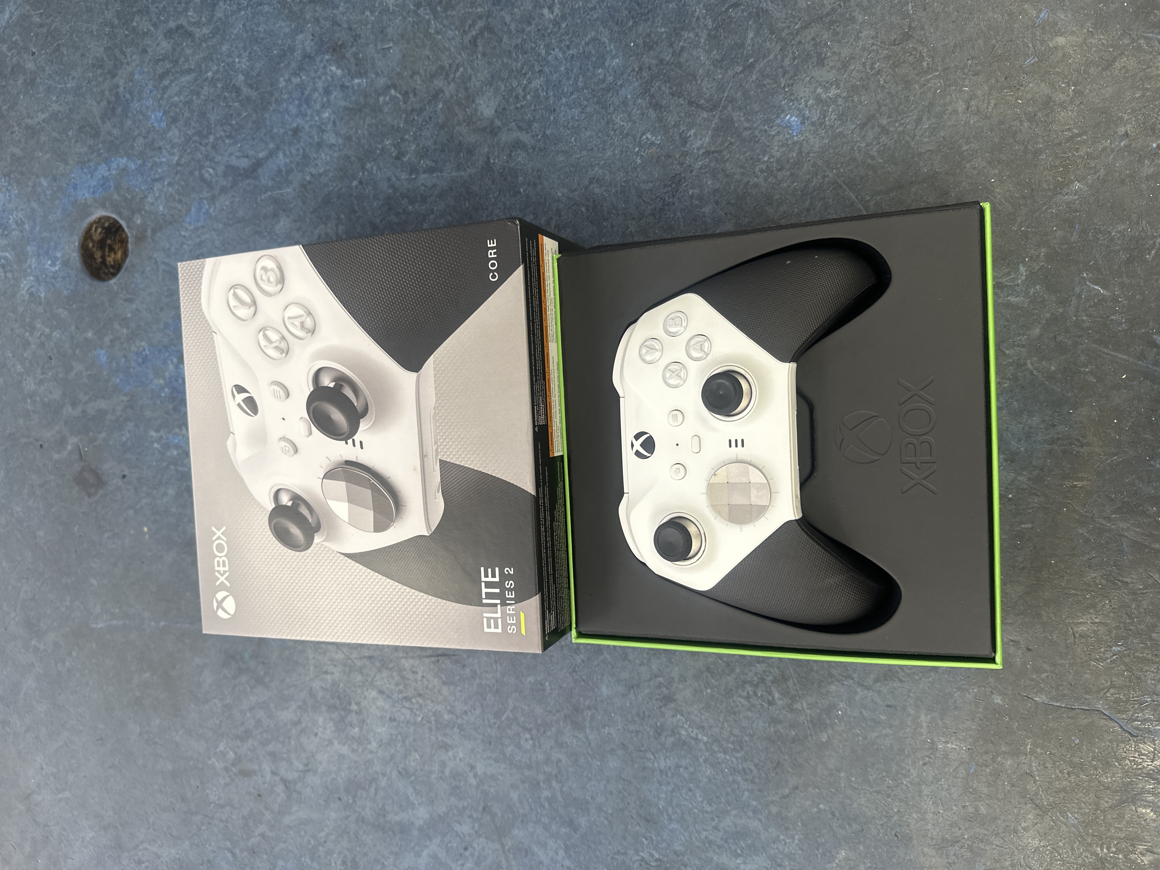 Product photo for Microsoft  xbox one elite series 2 controller