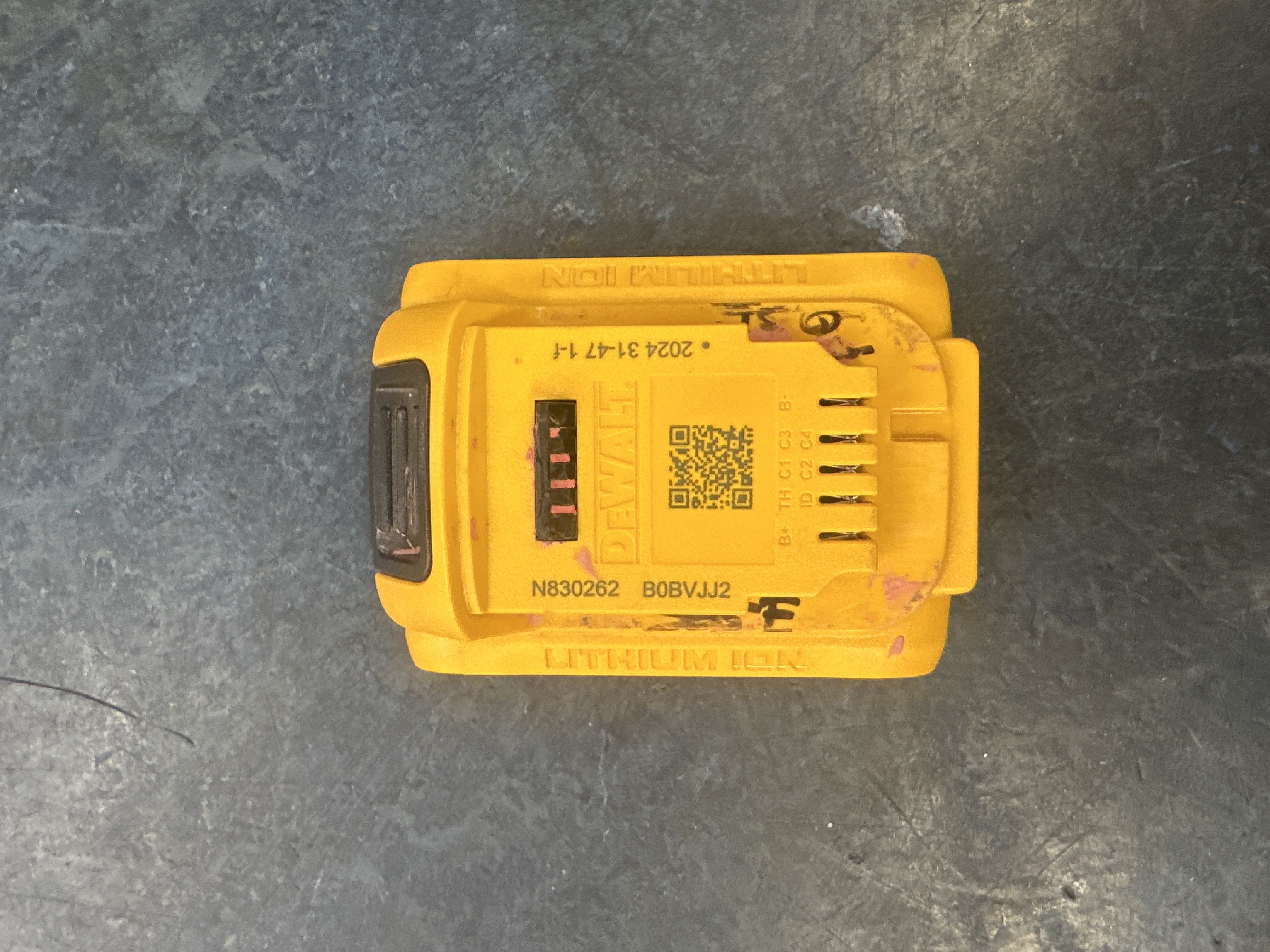 Product photo for Dewalt dewalt 2.0ah battery