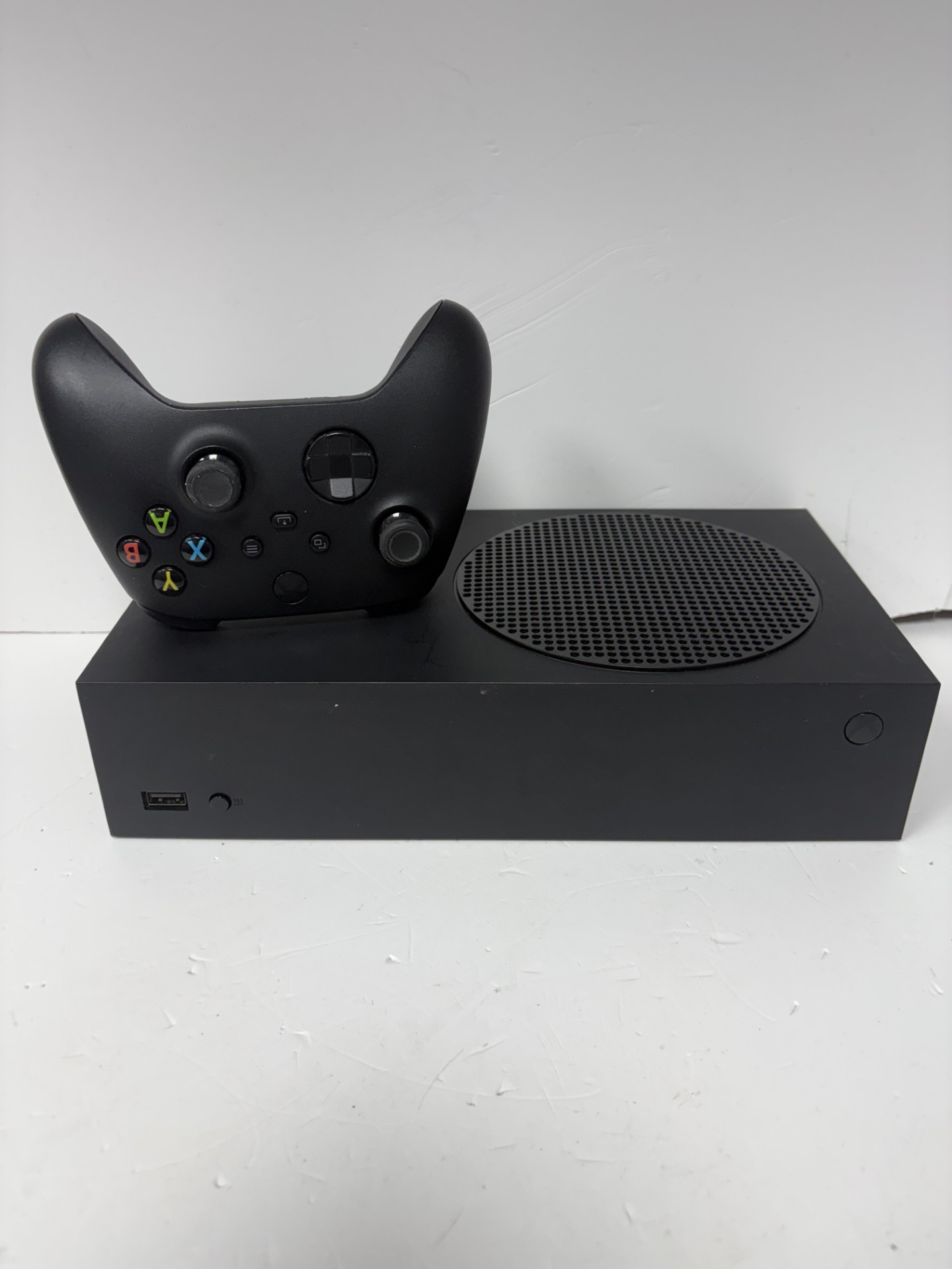 Product photo for xbox series s black 1tb with wires unboxed