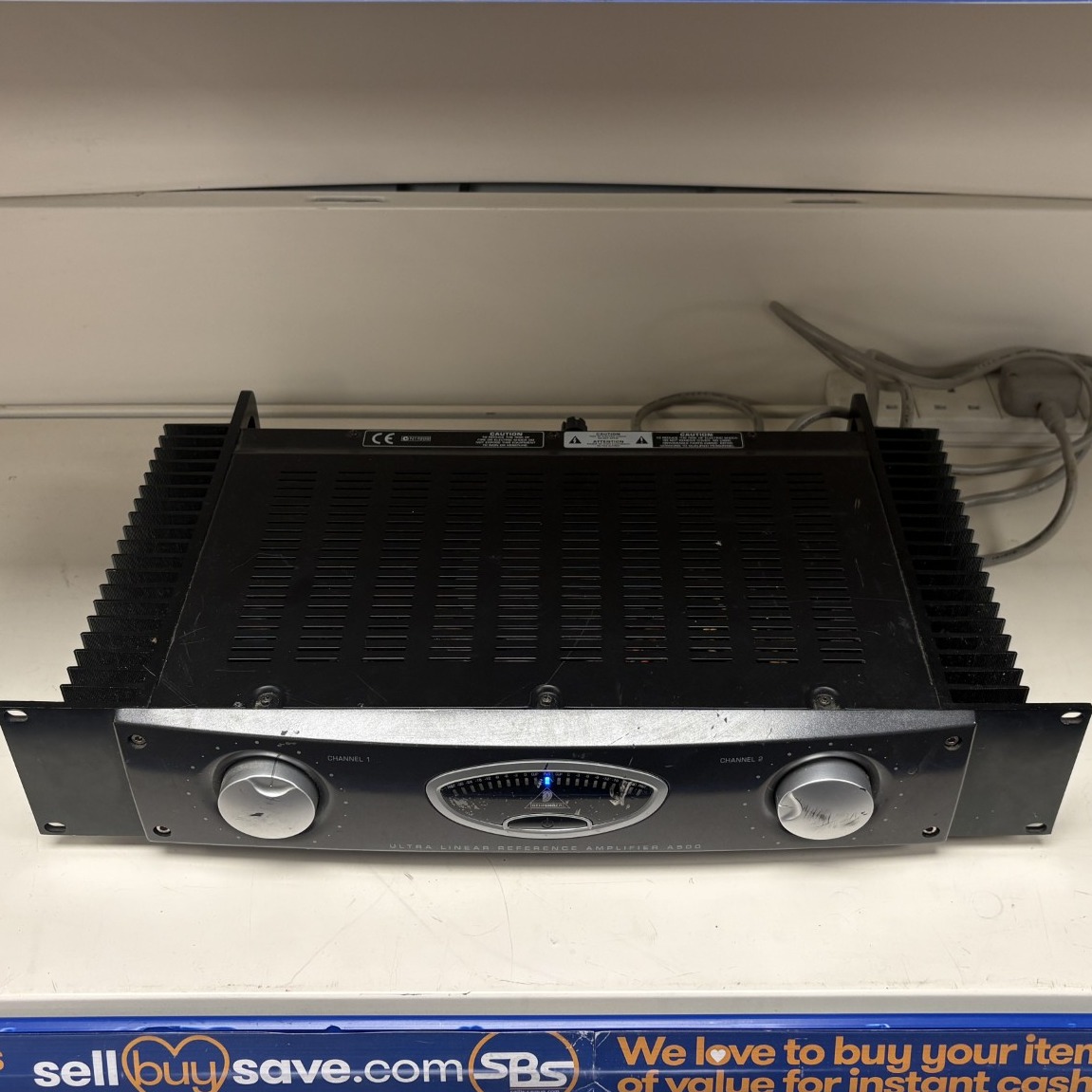 Product photo for BEHRINGER ULTRA LINEAR REFERENCE AMPLIFIER MODEL A500