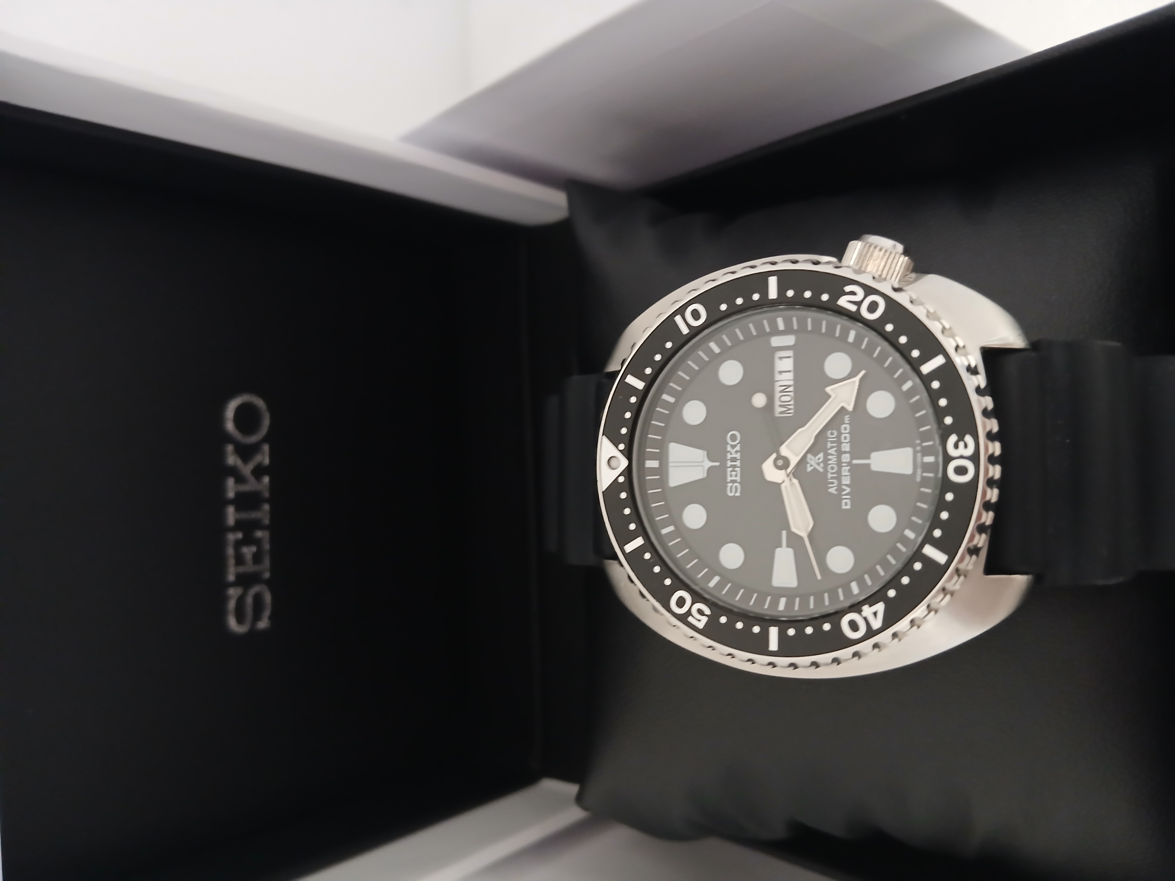 Product photo for Turtle Automatic Divers 200M Mens Watch MPN: SRPE93K1