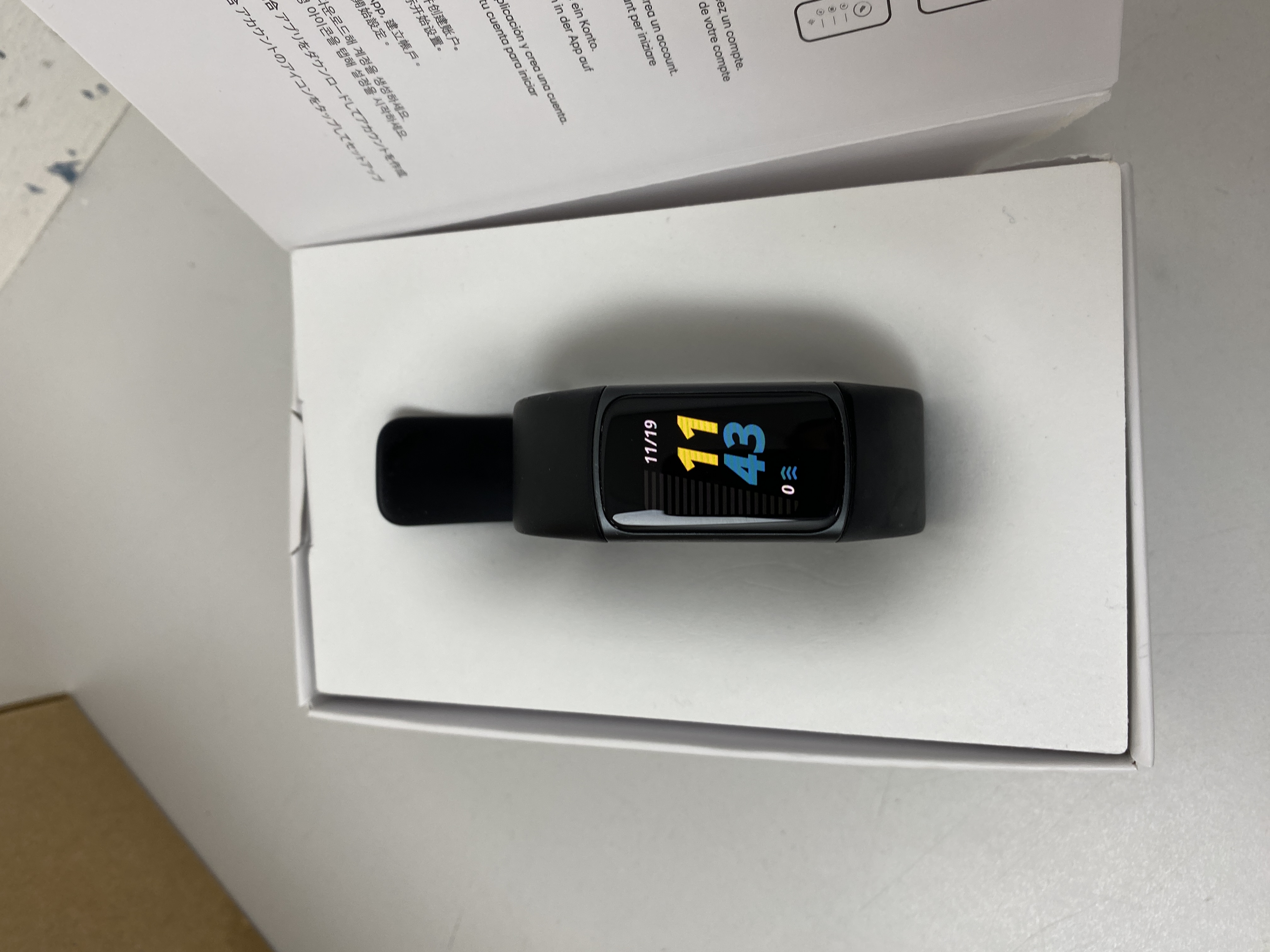 Product photo for FitBit Charge 5